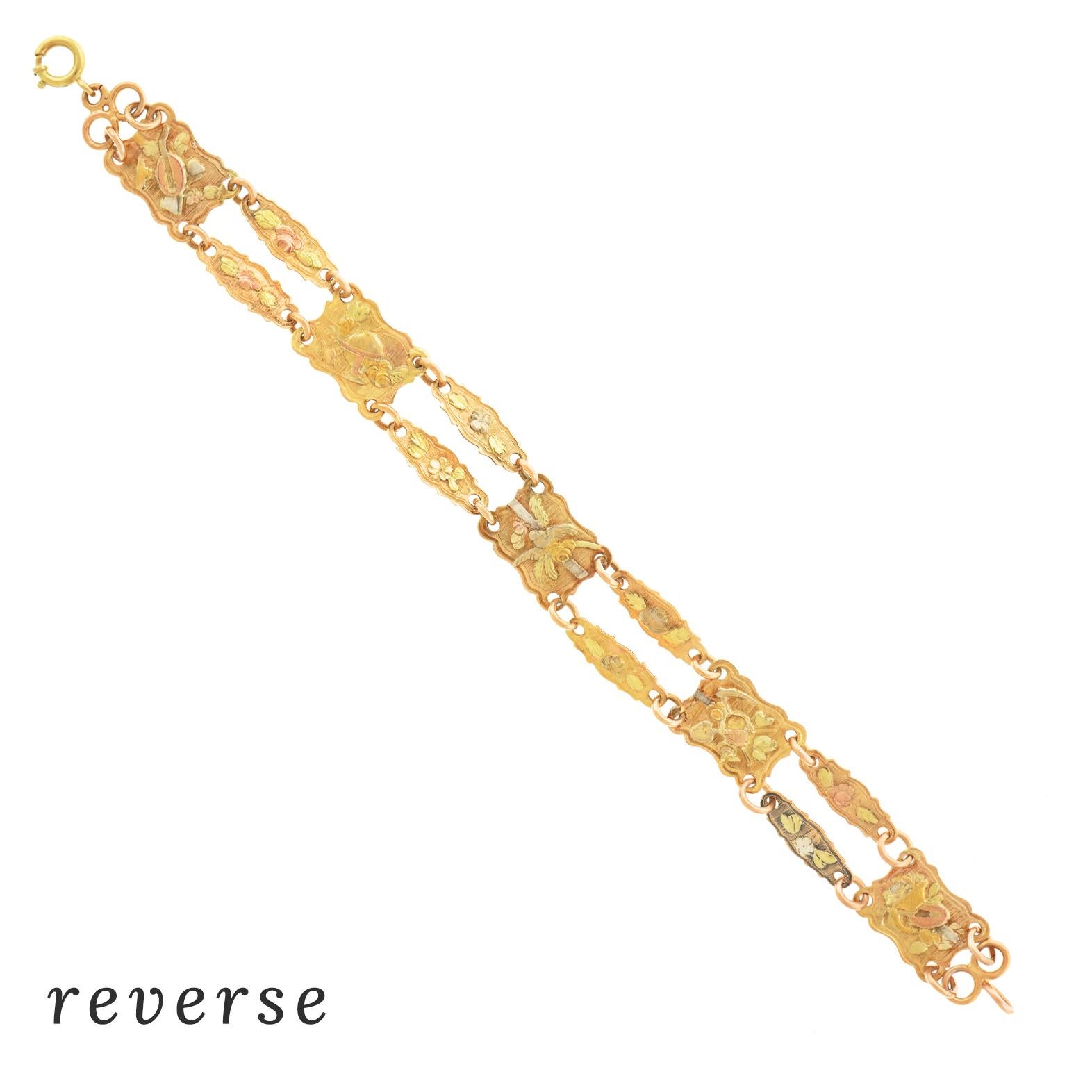 Antique Venetian Gold Bracelet with Spectacular Charm 3