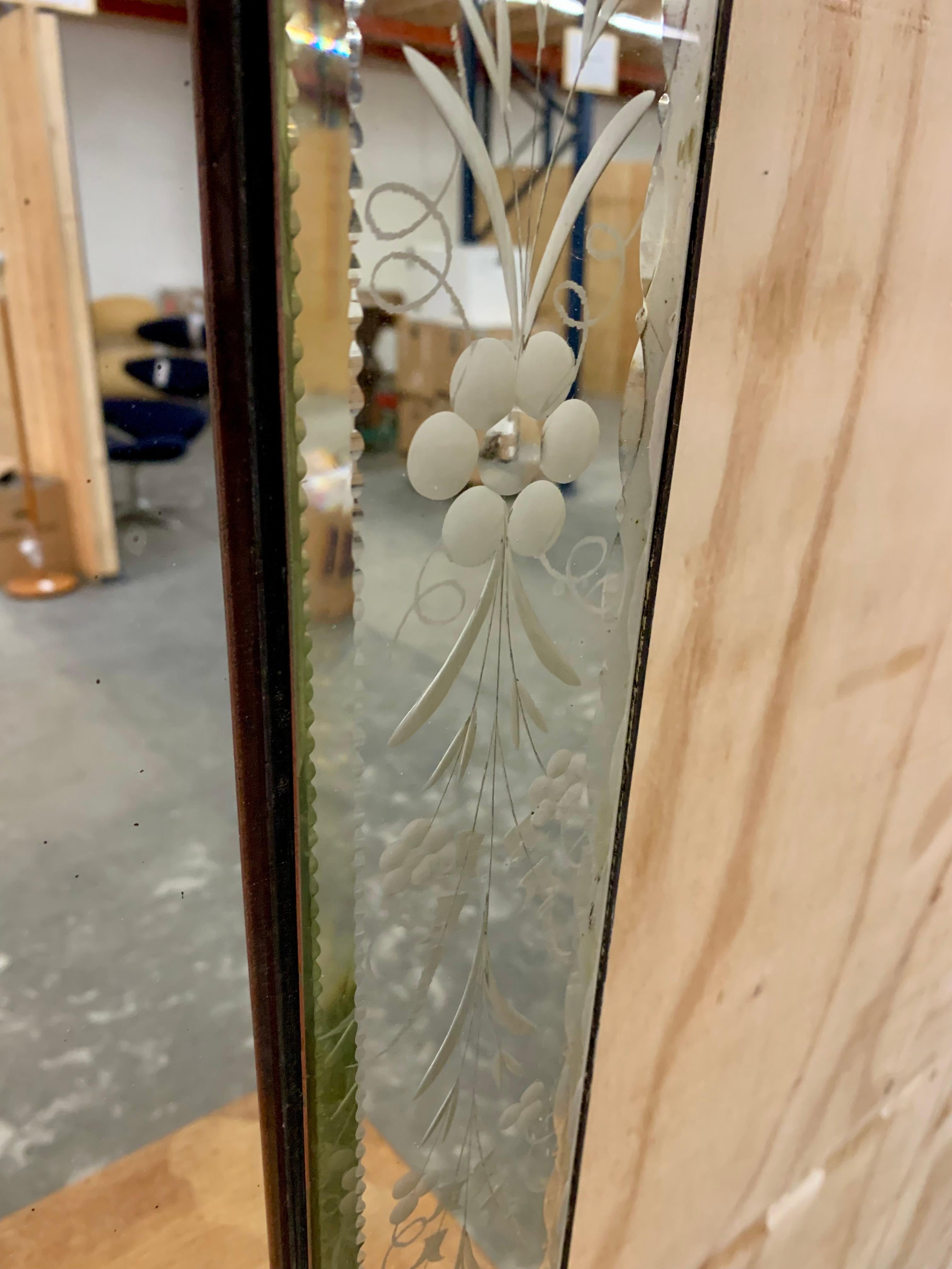 Antique Venetian Mirror For Sale 6