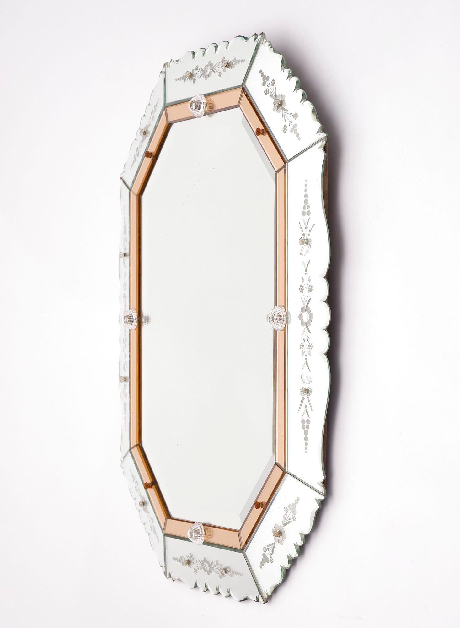 Miroir vnitien ancien Bon état - En vente à Austin, TX