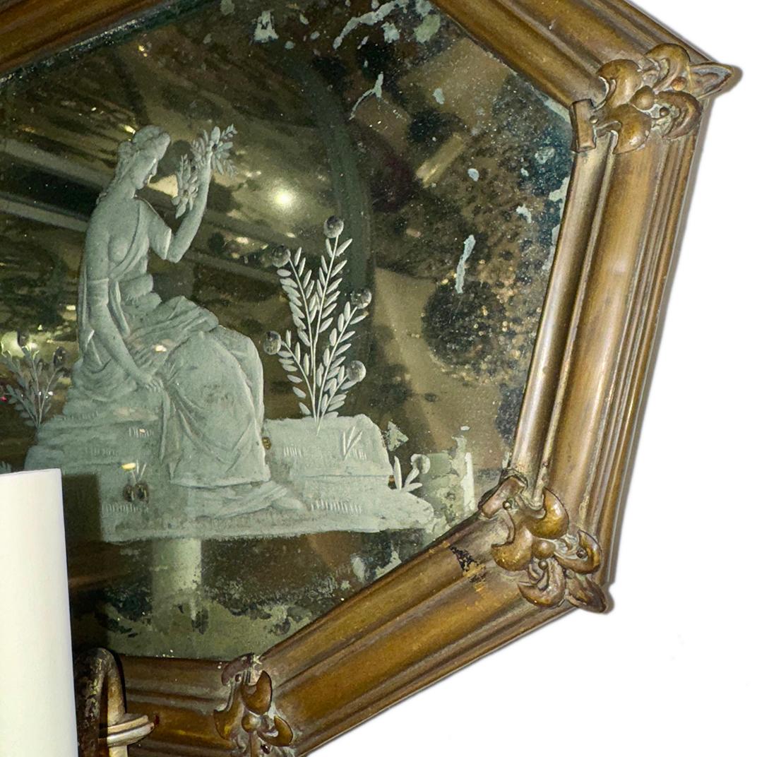 Sconce veneziane antiche a specchio. In condizioni buone in vendita a New York, NY