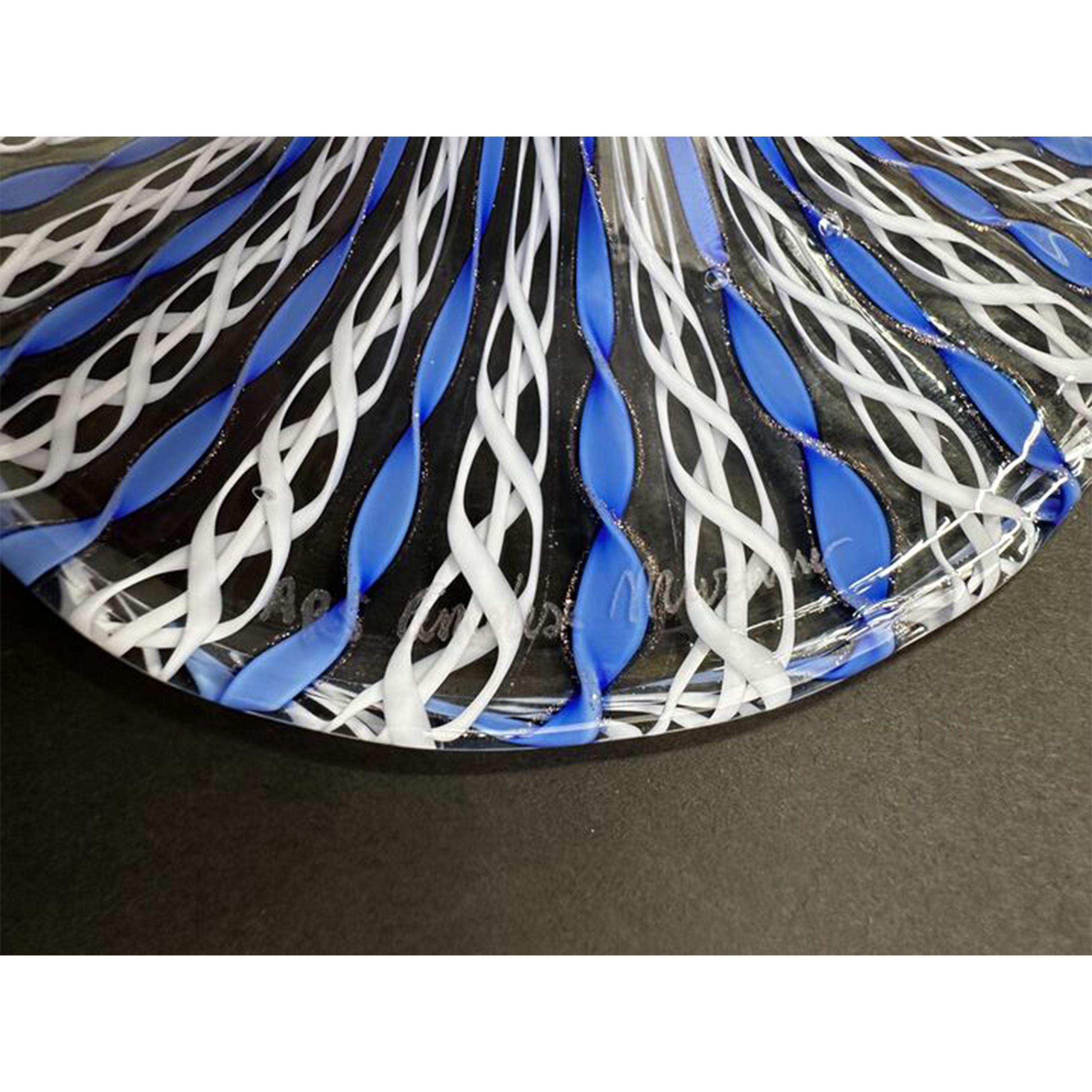 Antica ciotola in vetro blu di Murano Latticino Zanfirico firmata 1920 3