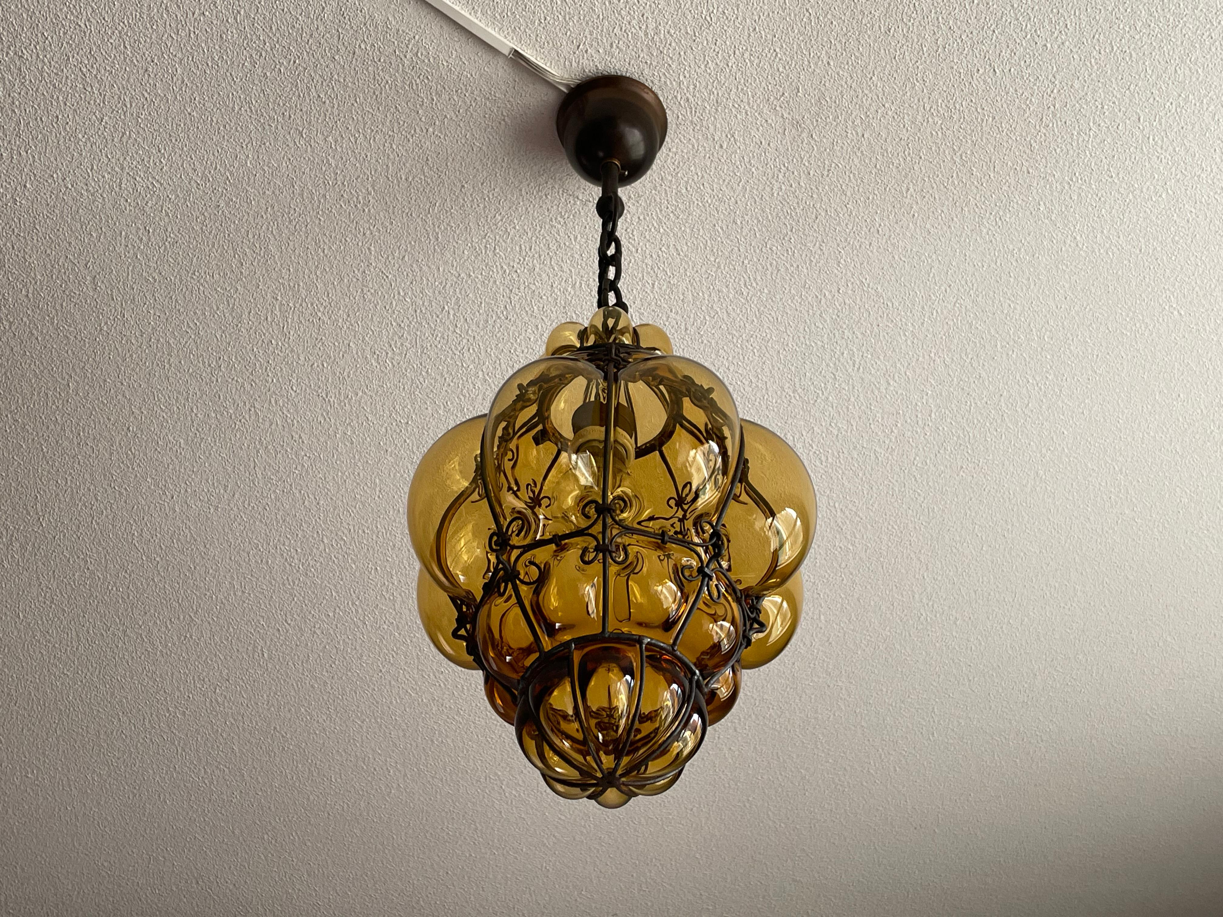 Antique Venetian Murano Pendant Light Mouthblown Glass into a Wrought Iron Frame For Sale 10