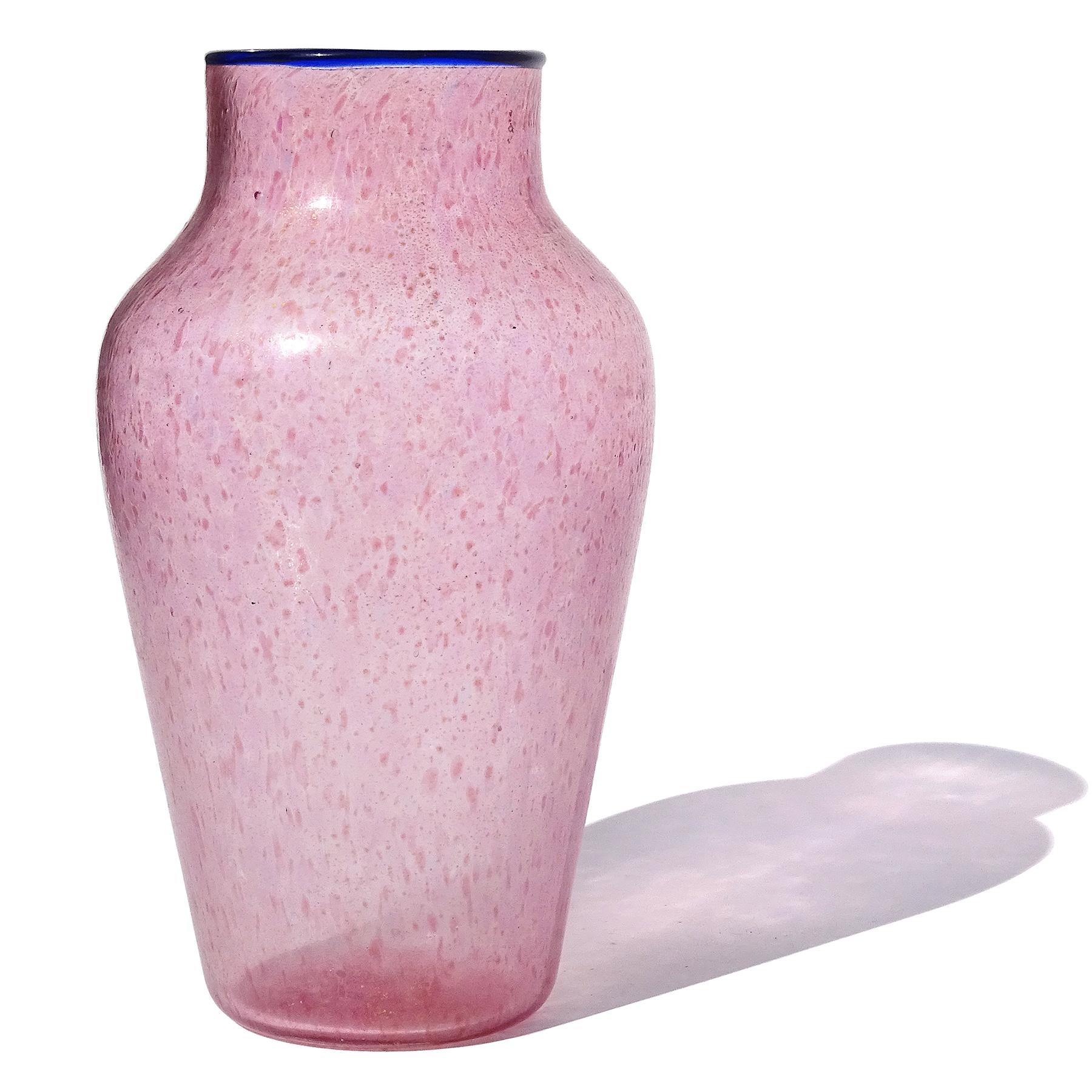 Beautiful, antique, early Venetian / Murano hand blown pink, blue and gold flecks Italian art glass flower vase. Created in the manner of the Salviati and Fratelli Toso companies. The piece has a ton of little pink, and some blue dots that create