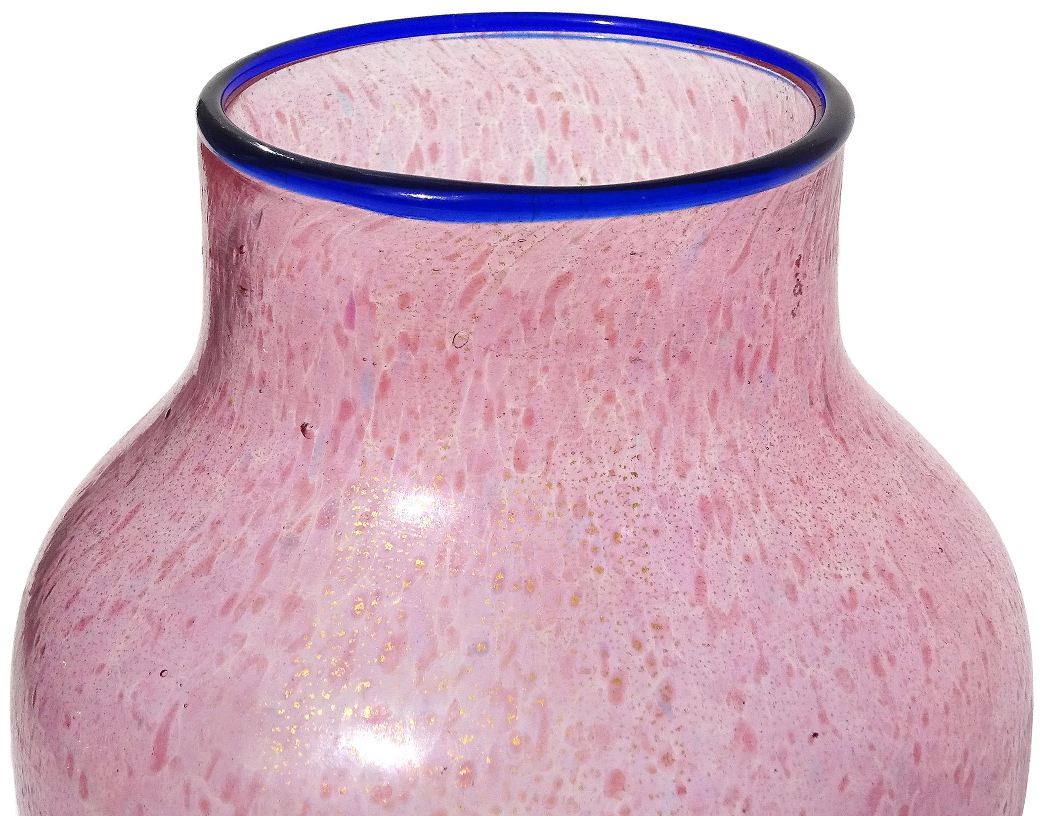 Antike venezianische Blumenvase aus Murano-Kunstglas mit rosa-blauem Rand und Goldflecken (Art nouveau) im Angebot