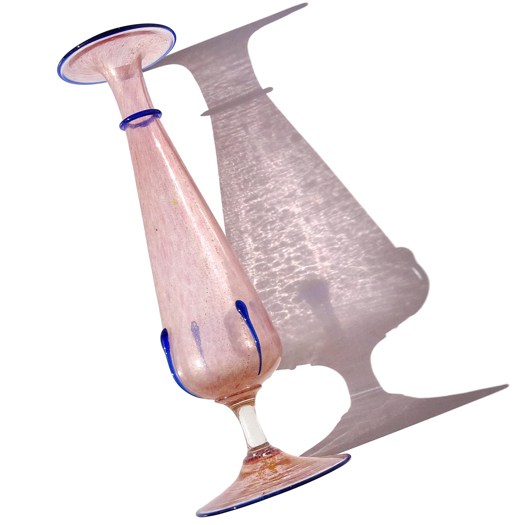 Antike venezianische Murano rosa blauen Rand Goldflecken italienische Kunst Glas Blumenvase (Handgefertigt) im Angebot