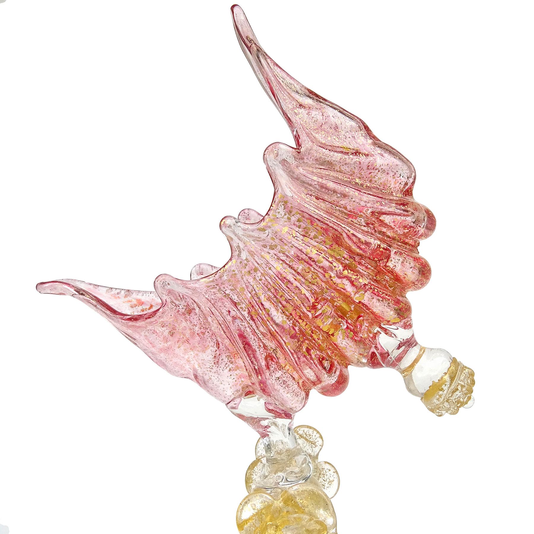 Antique Venetian Murano Pink Gold Leaf Italian Art Glass Twist Stem Shell Holder In Good Condition In Kissimmee, FL