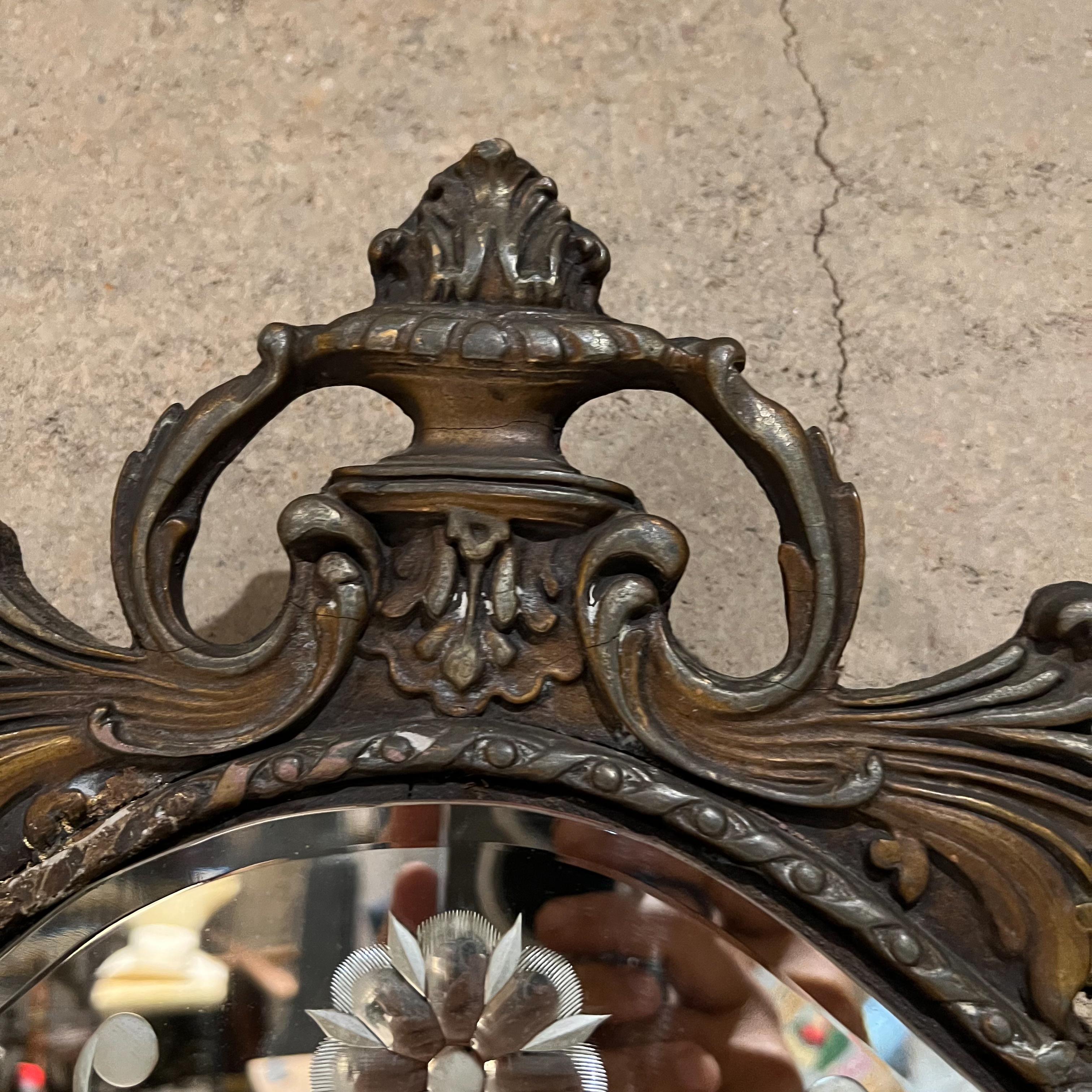 Mid-20th Century 1950s Venetian Shield Wall Mirror Carved Giltwood Italy