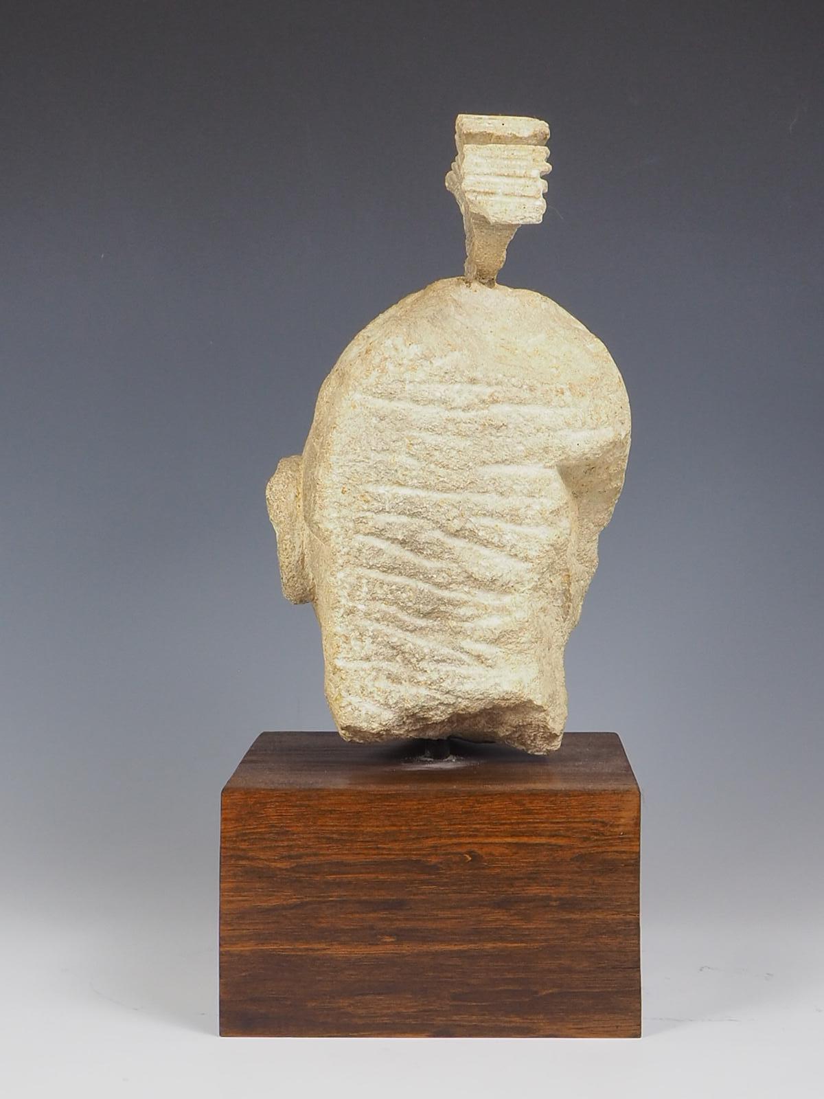 Tête de gladiateur romain antique en pierre vénitienne en vente 1