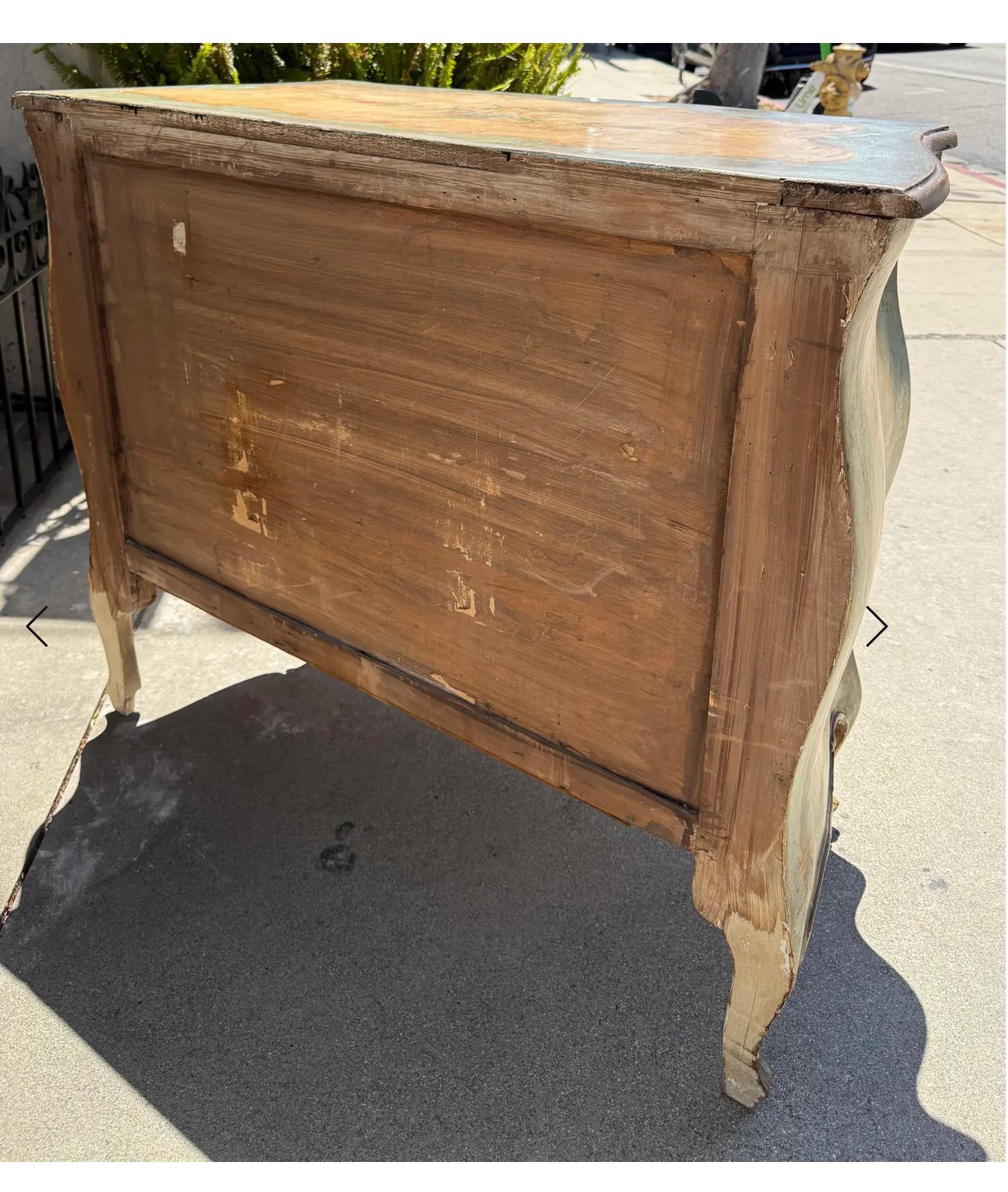Commode ancienne de style vénitien peinte à l'italienne Bon état - En vente à LOS ANGELES, CA