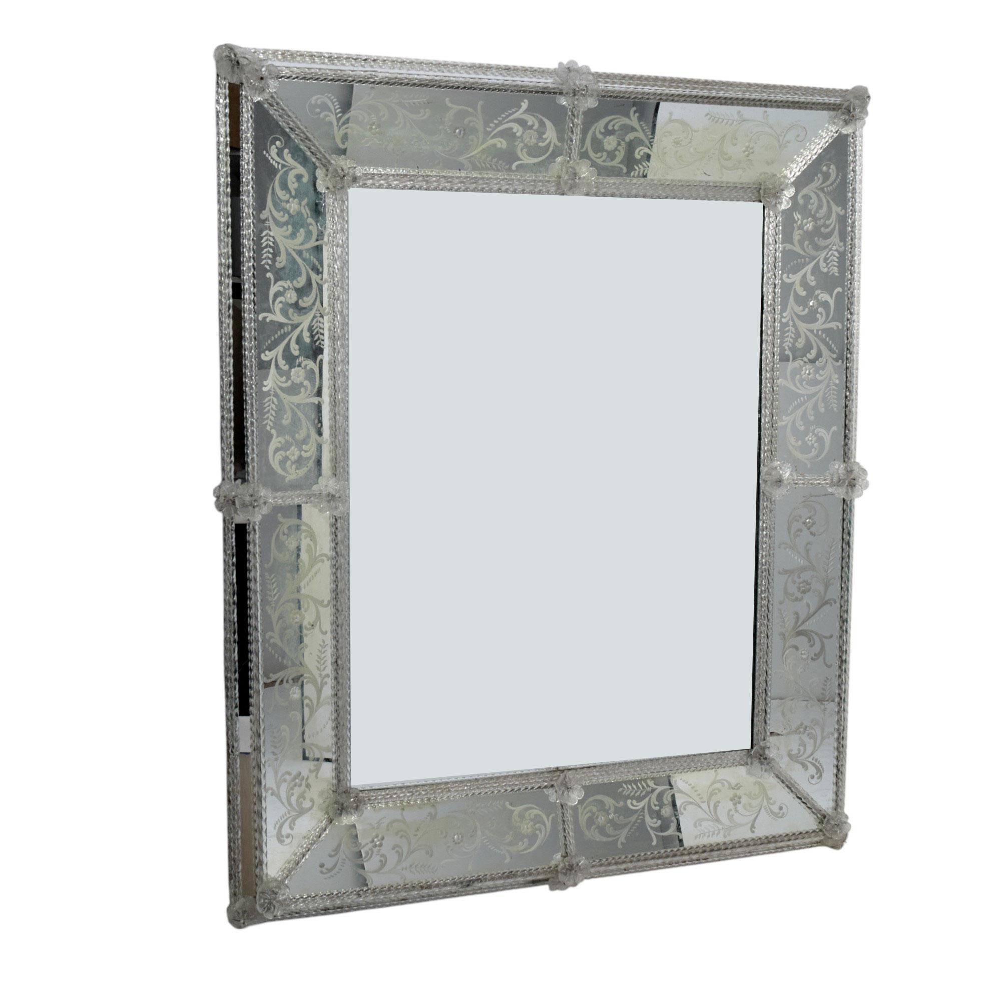 20ième siècle Antique Venetian Wall Mirror (miroir vénitien) en vente