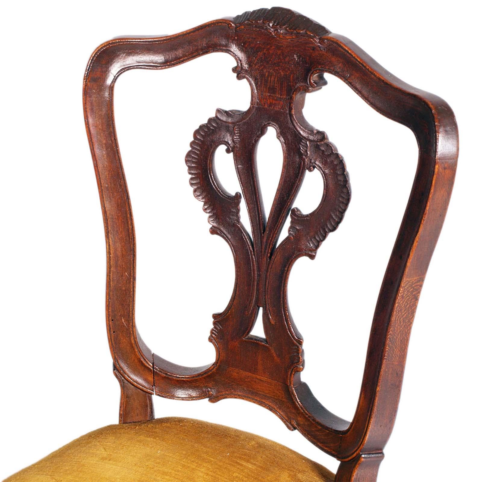 Noyer Quatre chaises Louis XVI anciennes de Venise, encore utilisables, par Vincenzo Cadorin en vente