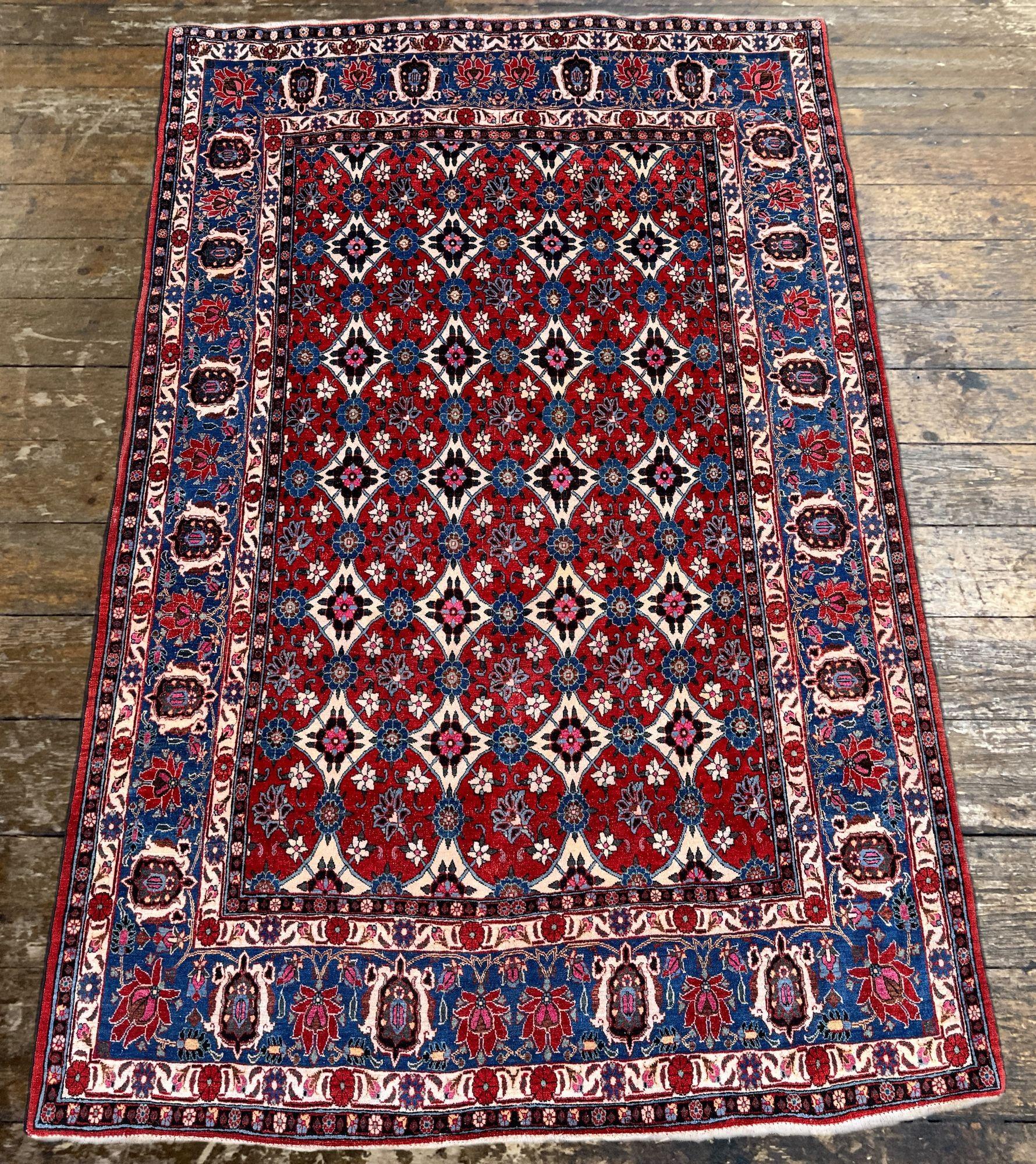 Antiker Veramin-Teppich 2,19 m x 1,44 m, antik (Frühes 20. Jahrhundert) im Angebot