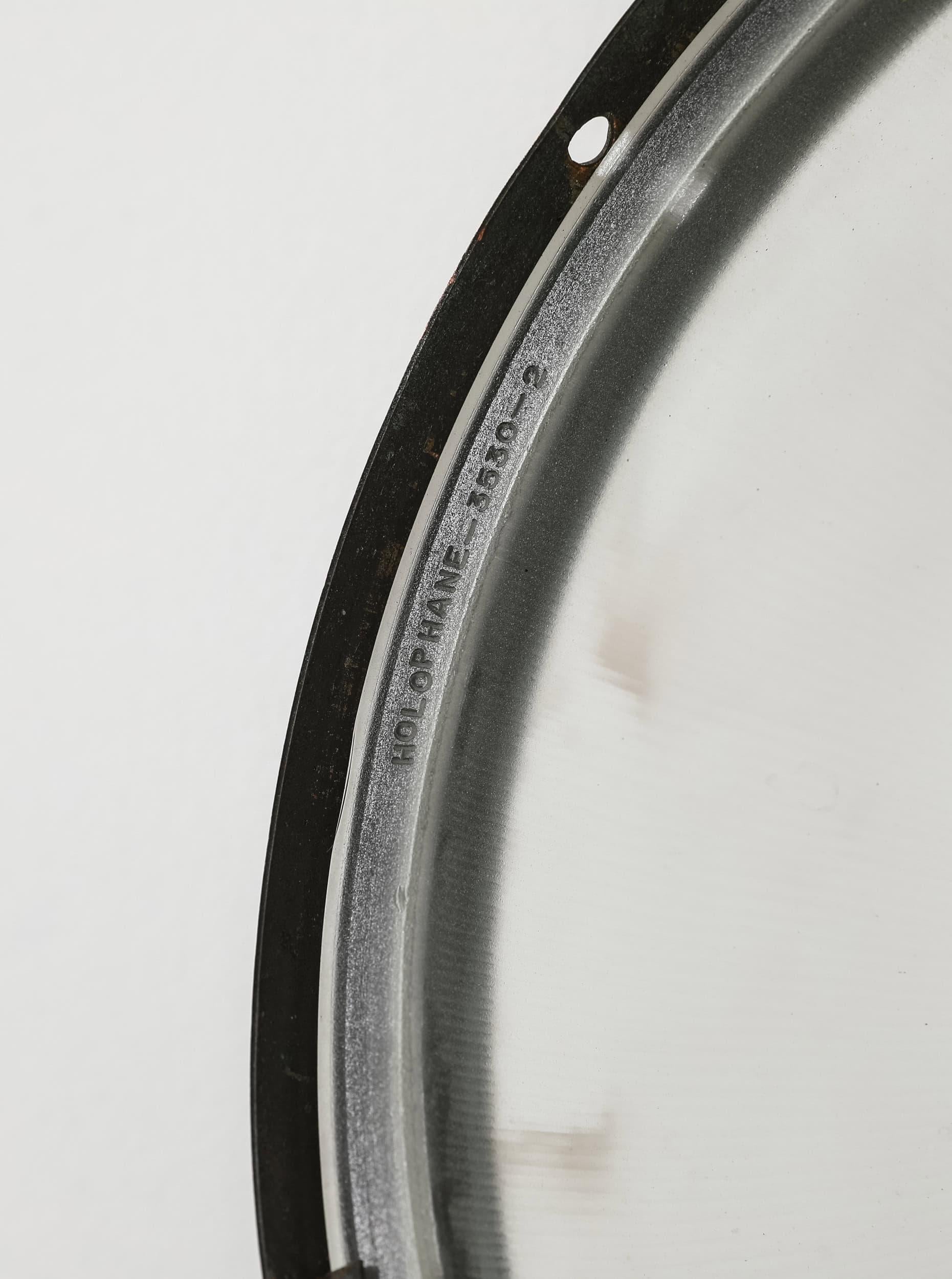 Antique Verdigris Copper Holophane Flush Mounted French Metro Bulkhead Light (Art déco) im Angebot