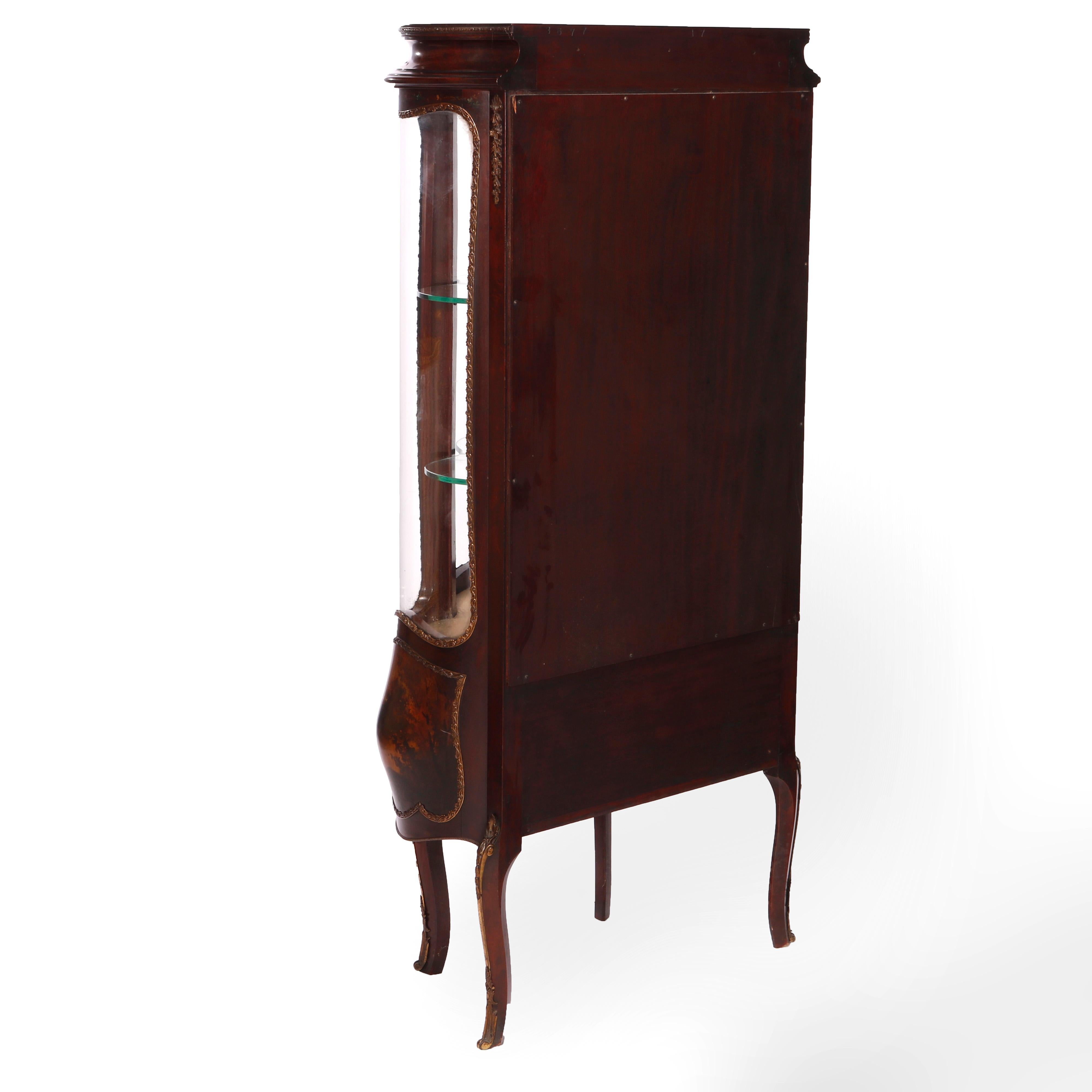 Painted Antique Verni Martin Decorated Mahogany & Ormolu Curved Glass Vitrine, 19th C For Sale