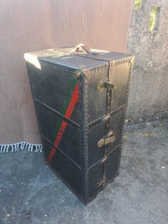 Antique Vertical Travel Trunk - Wardrobe Trunk (1920-1940)