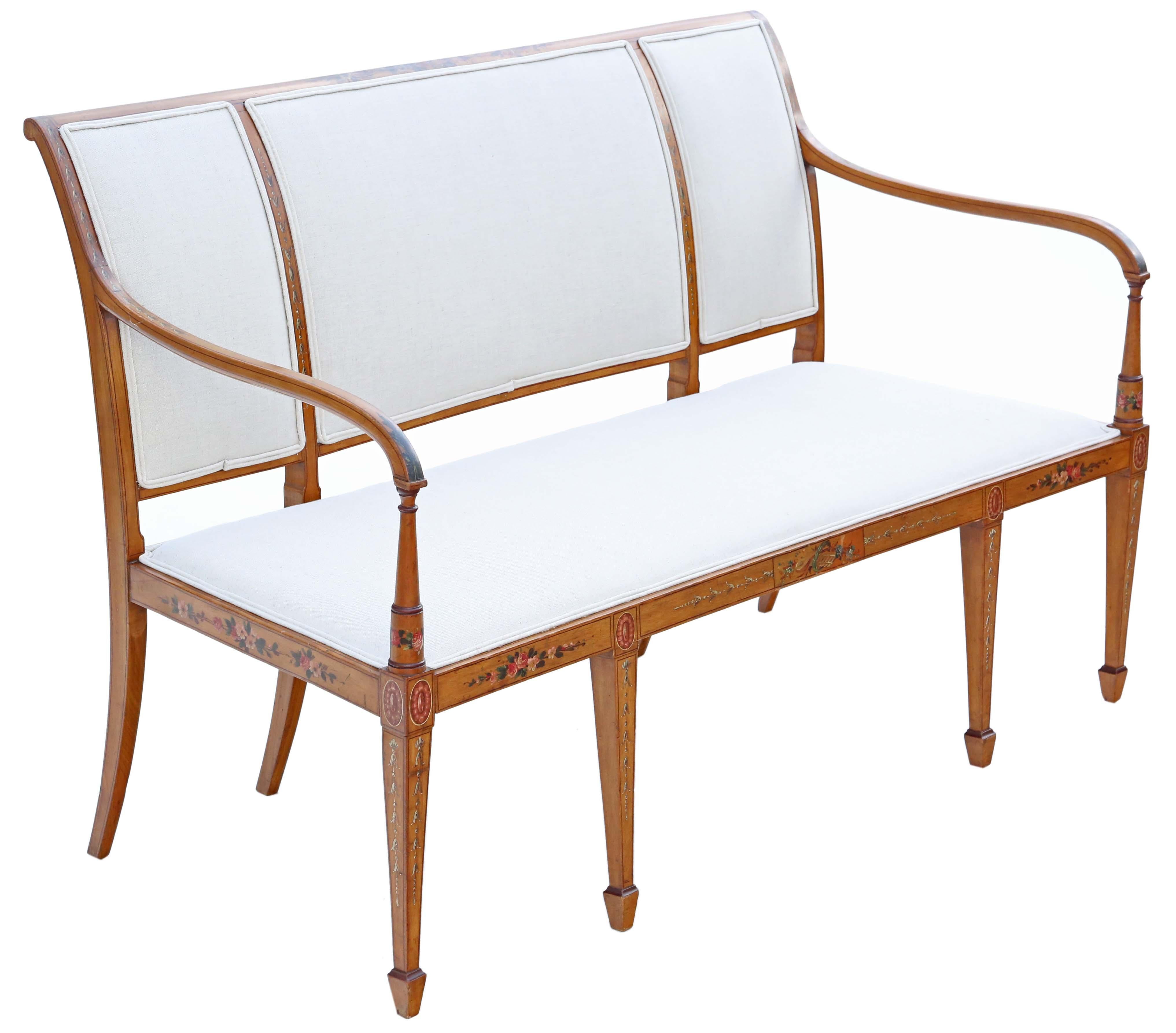 Antique Very Fine Quality Late Victorian 19th Century Decorated Satinwood Sofa For Sale 1