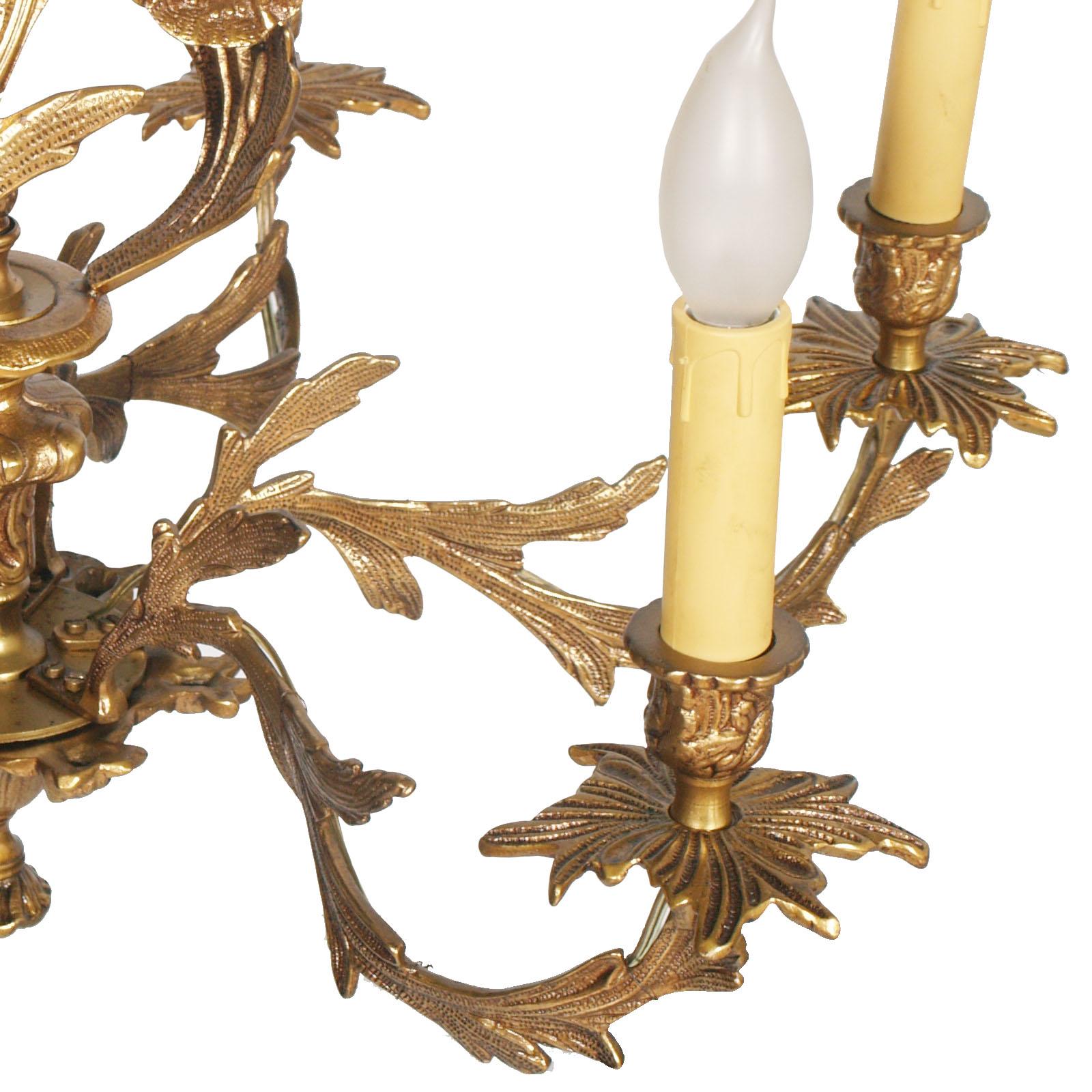 Antiker, sehr schwerer antiker Kronleuchter aus einem alten Kerzenständer, vergoldete Bronze, sechs Lichter im Zustand „Gut“ im Angebot in Vigonza, Padua