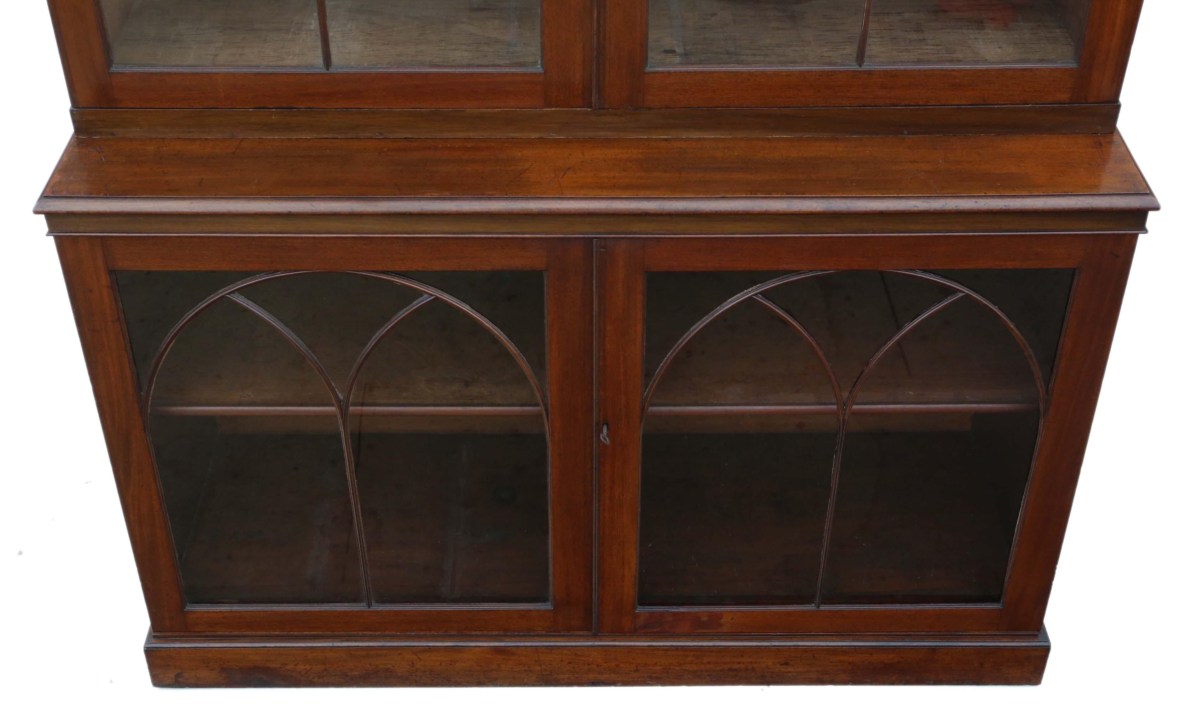 Wood Antique Very Large Fine Quality 19th Century Mahogany Glazed Bookcase Display Ca
