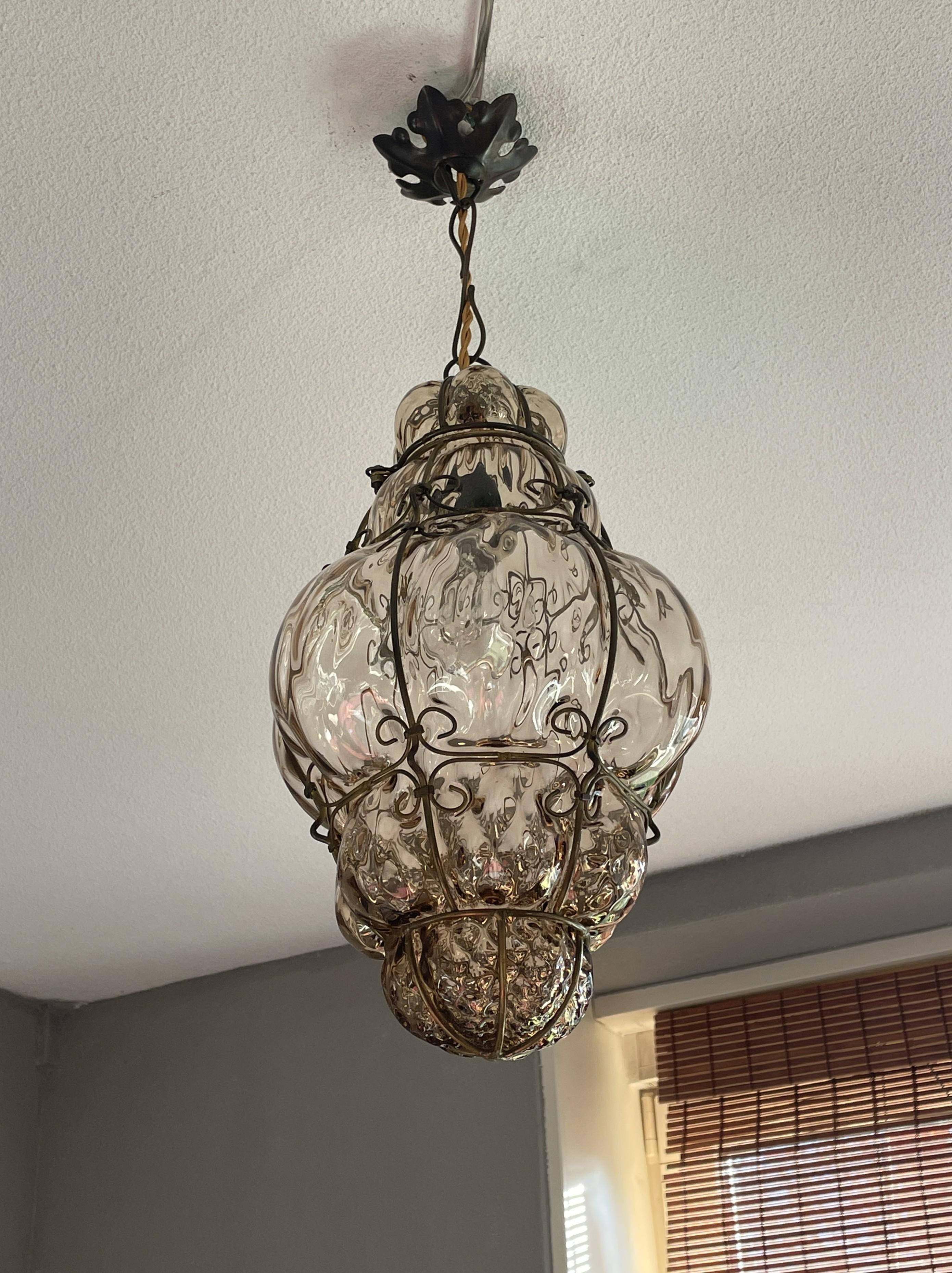 Antique & Very Rare Venetian Pendant Light Mouth Blown Glass in Gilt Brass Frame 10