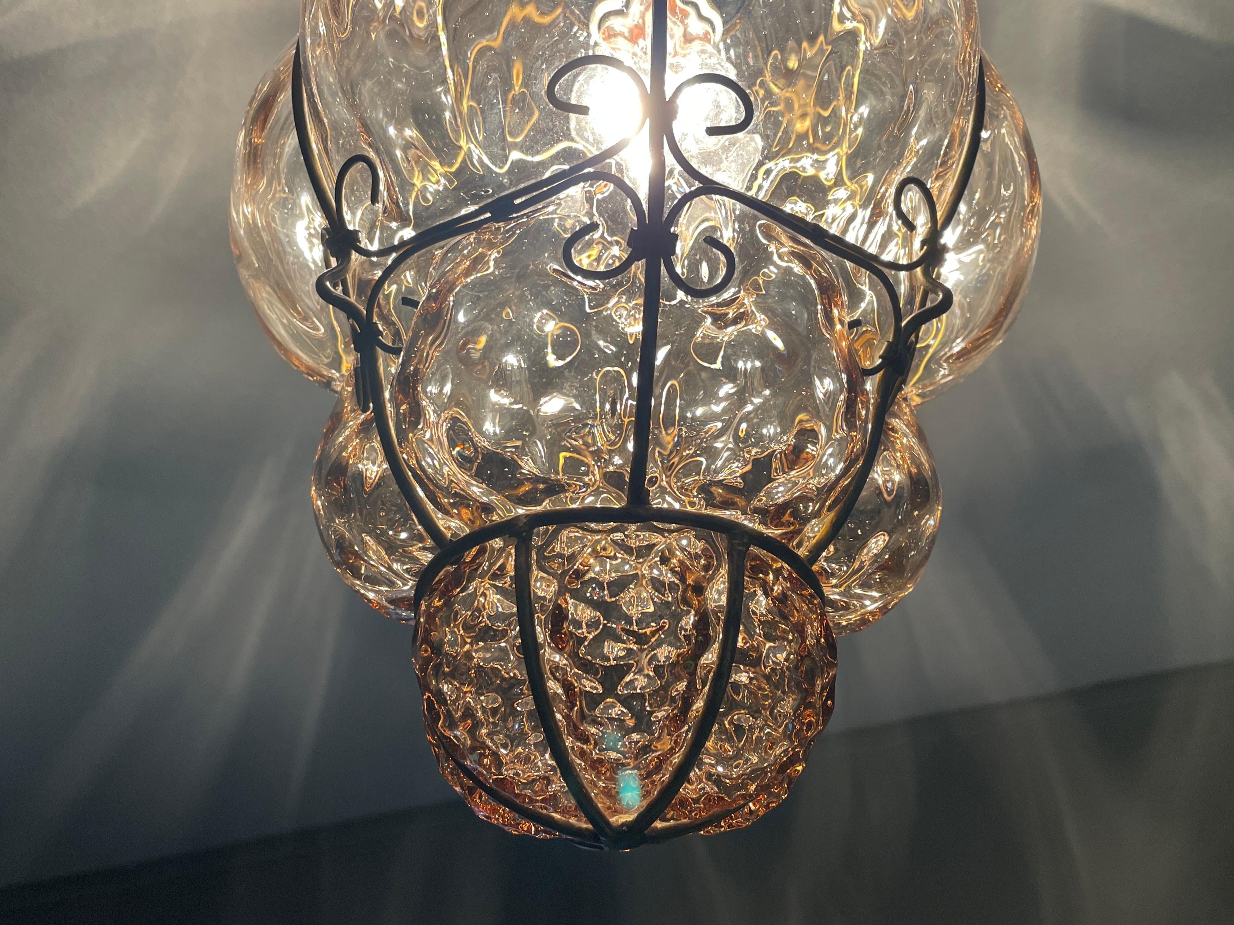 Antique & Very Rare Venetian Pendant Light Mouth Blown Glass in Gilt Brass Frame In Excellent Condition In Lisse, NL