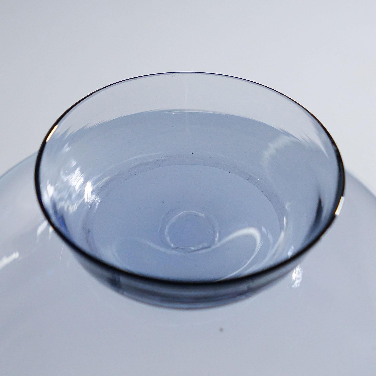 Early 20th Century Antique Vetro Soffiato Glass Vase, Murano 1920s For Sale