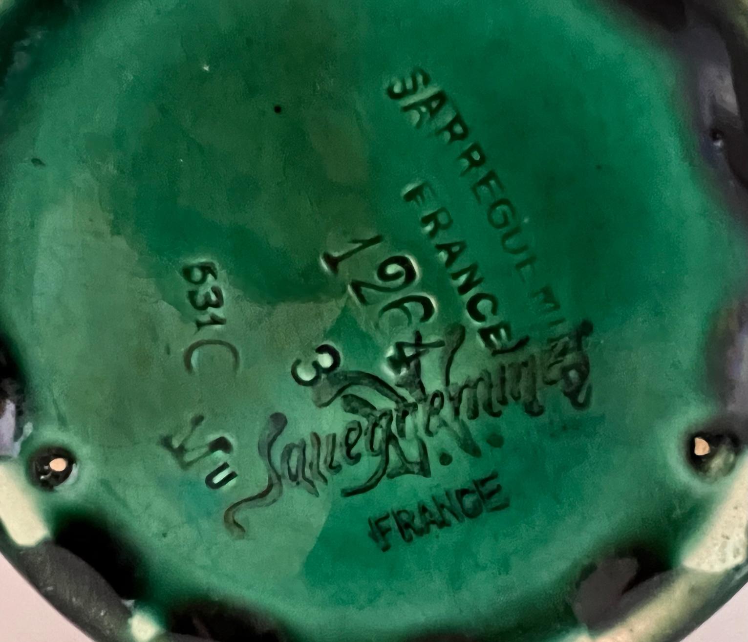 Antiker lebhaft grüner Sarreguemines-Krug aus Majolika mit Kleeblatt, um 1880 im Angebot 9