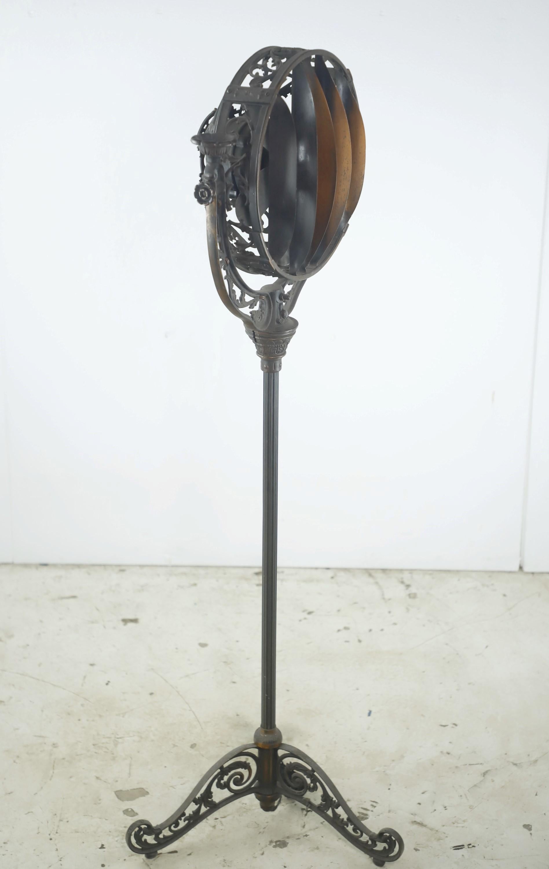 Industrial Antique Victor Luminaire Electric Parlor Fan Lamp Commercial Style