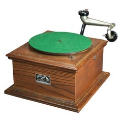 Antique Victor Oak Phonograph Circa 1900