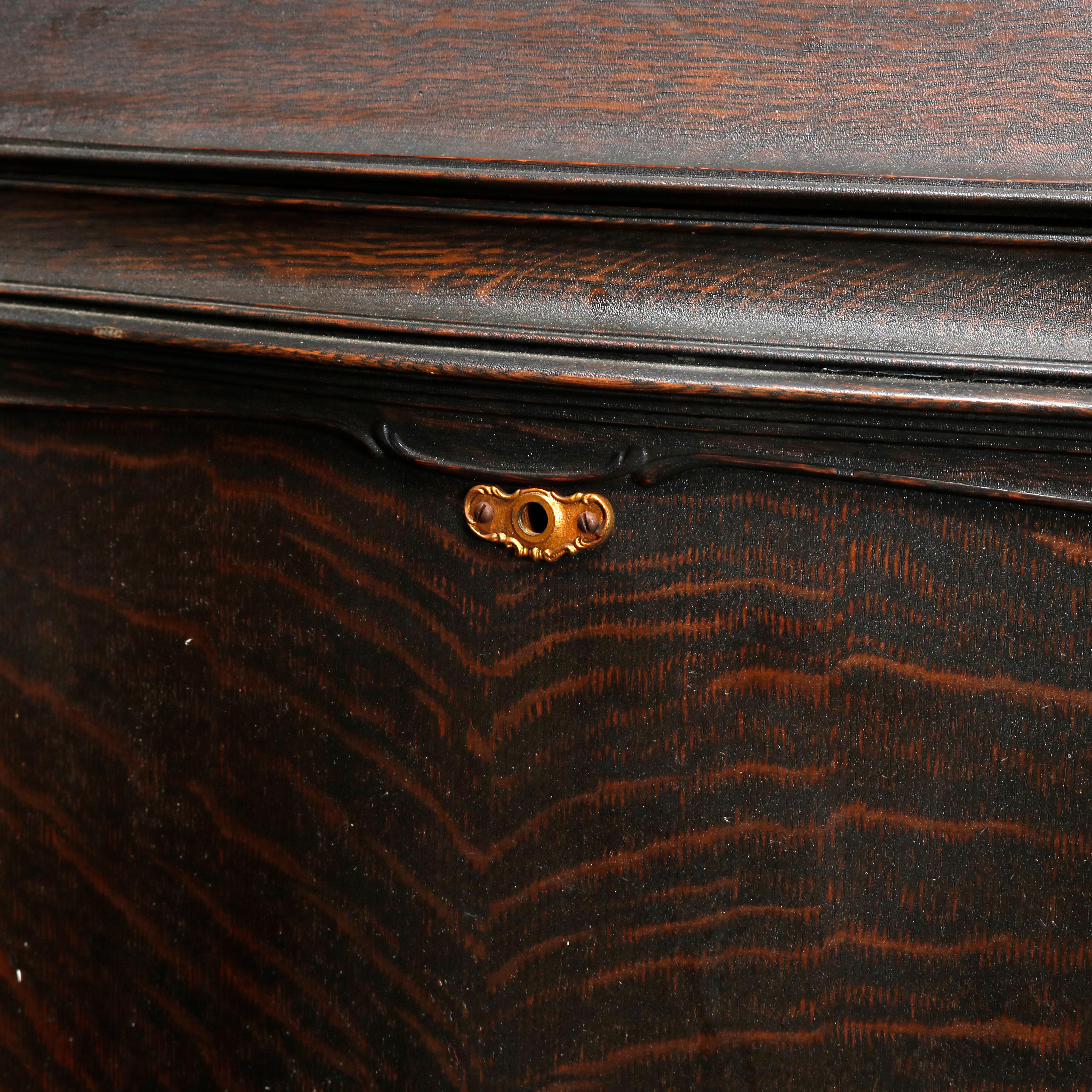 Antique Victor Victrola Louis XVI Style Oak Phonograph Case by Clark, circa 1910 4