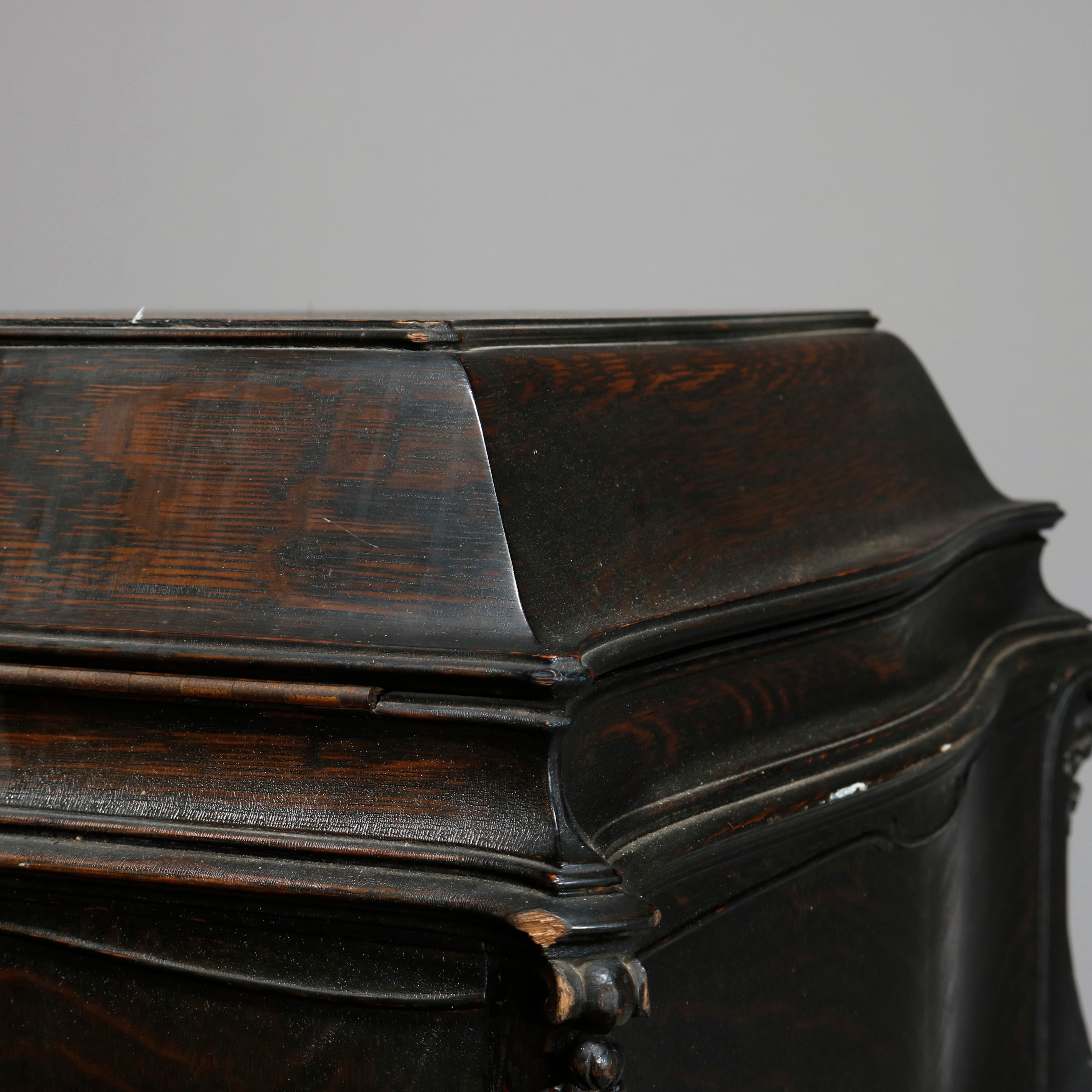 Antique Victor Victrola Louis XVI Style Oak Phonograph Case by Clark, circa 1910 7