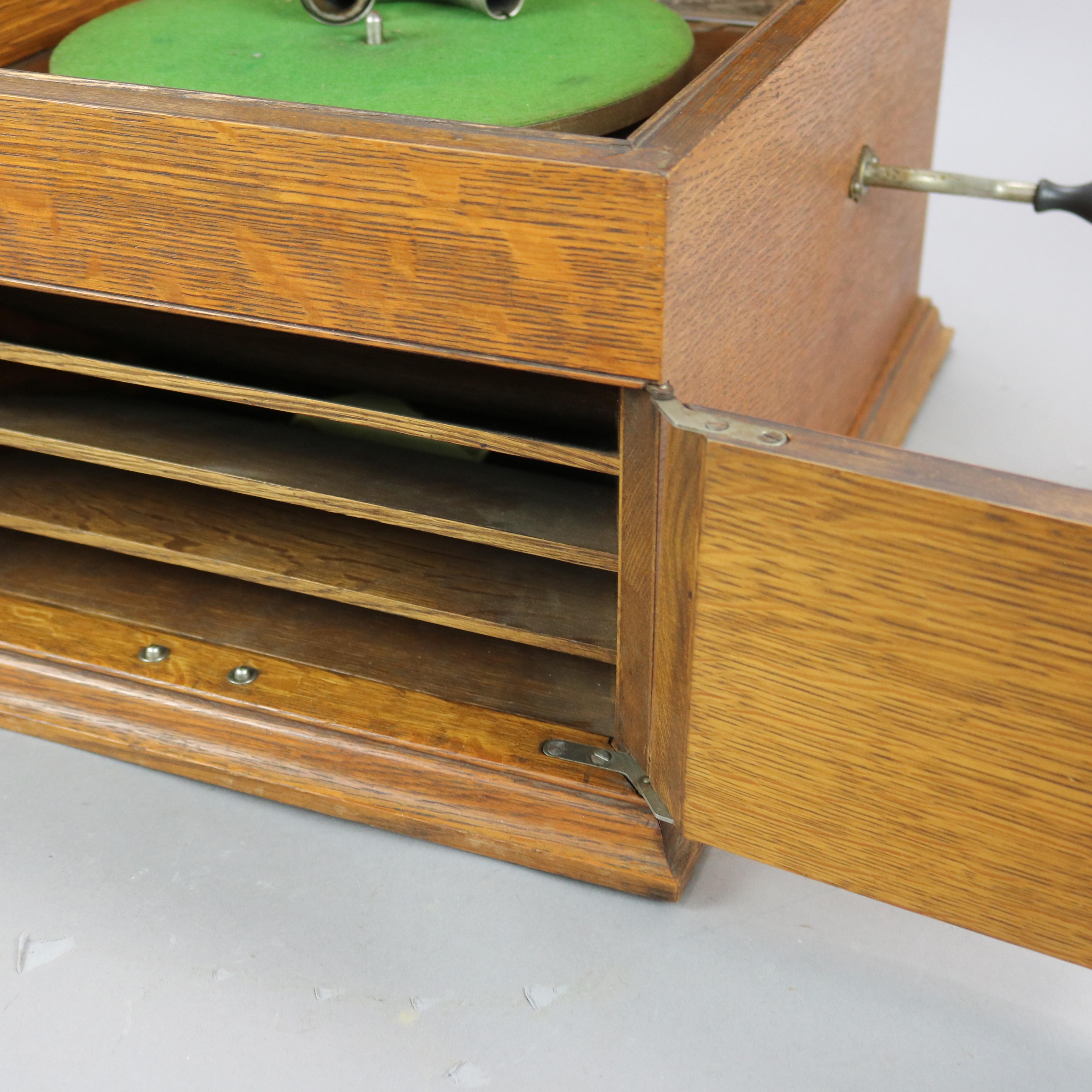 American Antique Victor Victrola Oak Table Top Phonograph Circa 1910