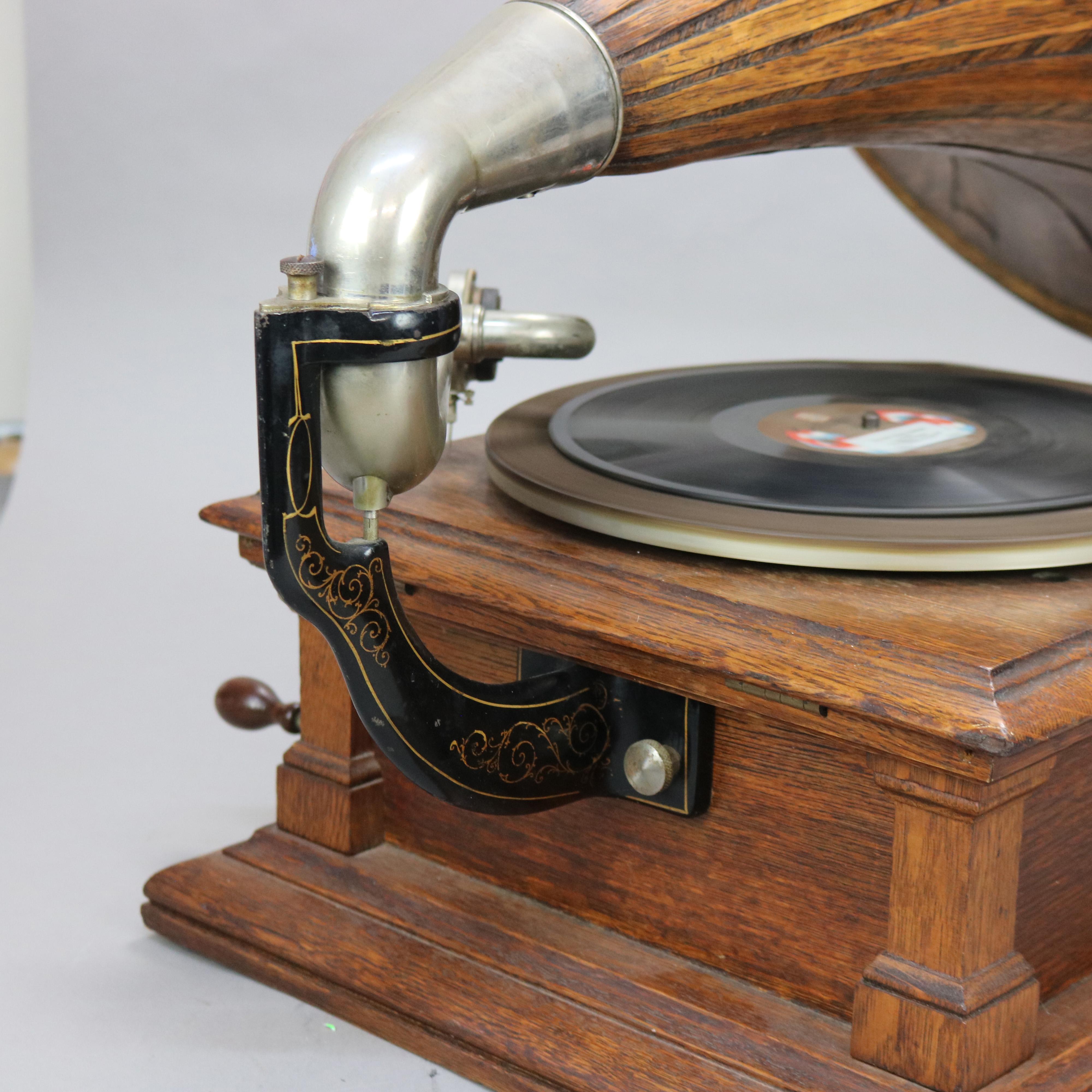 Antiker Victor Victrola V Oak Phonograph mit Oak Horn & Vinylplatten C1910 2
