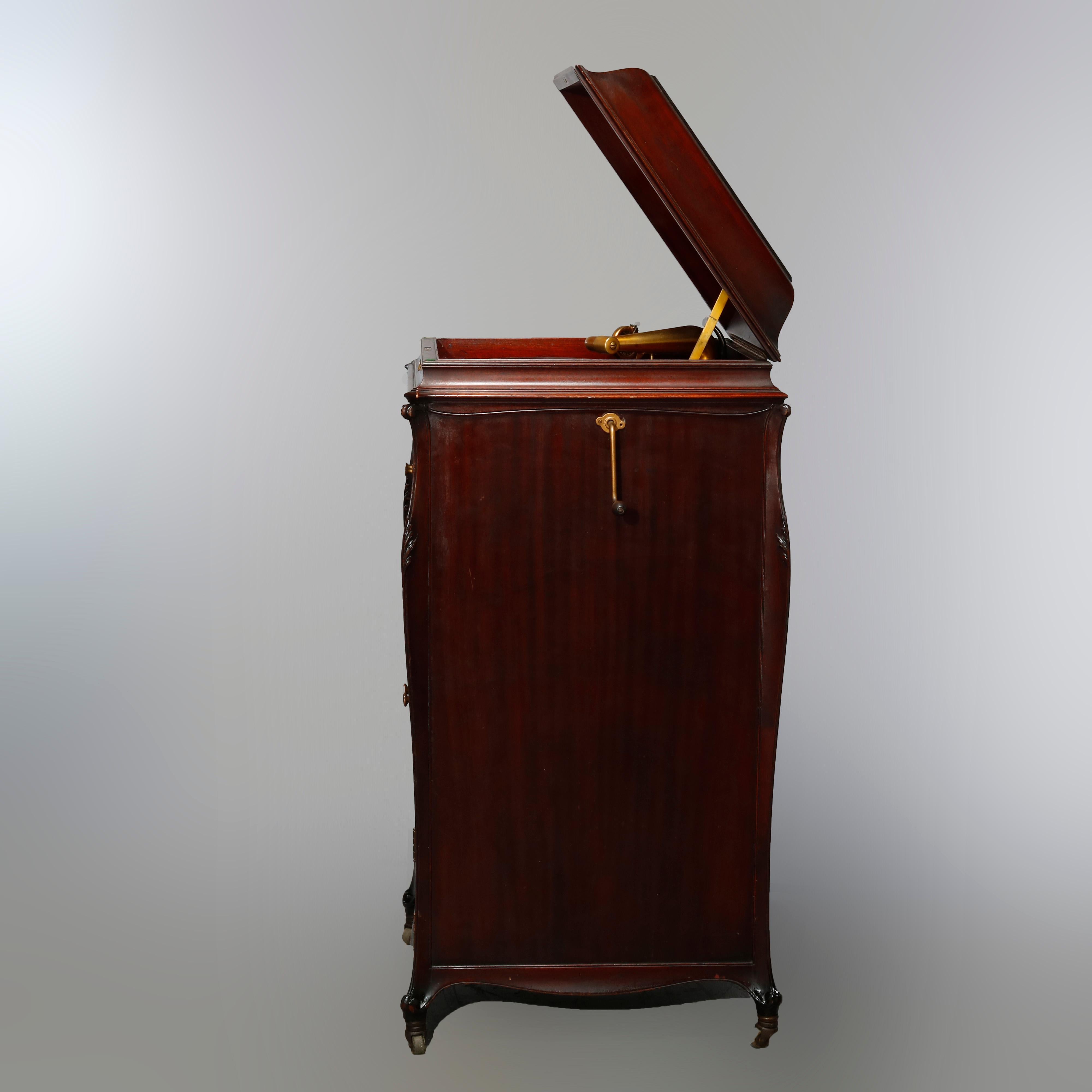 Antique Victor Victrola XVI Mahogany Floor Model Phonograph, Circa 1920 In Good Condition In Big Flats, NY