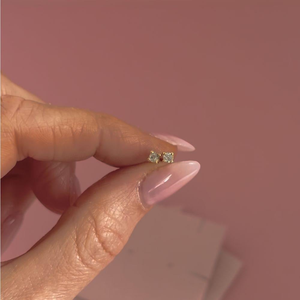 Taglio antico europeo Orecchini antichi vittoriani in oro 18 ct e diamanti 0,12ct in vendita