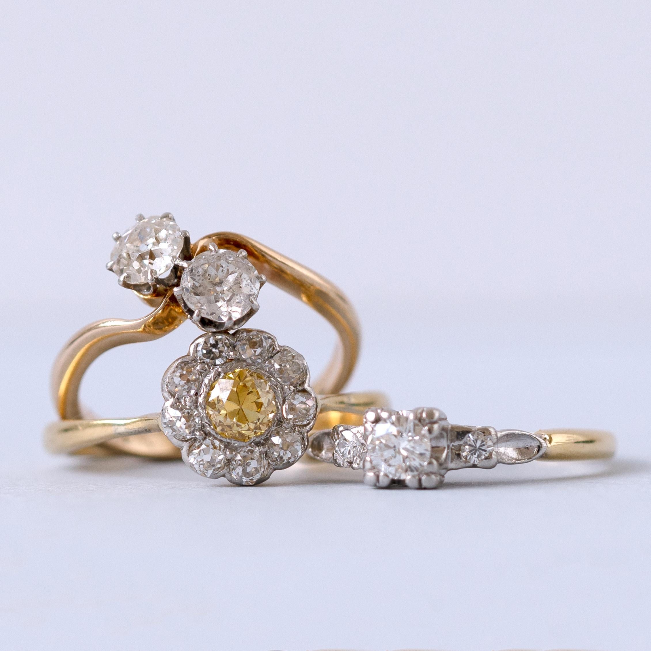 Victorien Bague grappe victorienne ancienne en or 18 carats avec diamants jaunes de 0,65 carat