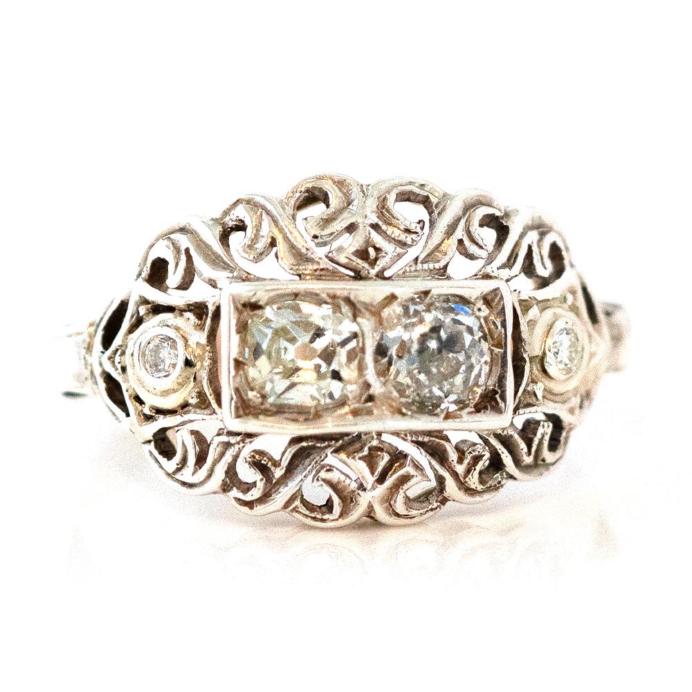 Antique Victorian 0.70 Carat Diamond 14 Carat Gold Ring For Sale 1