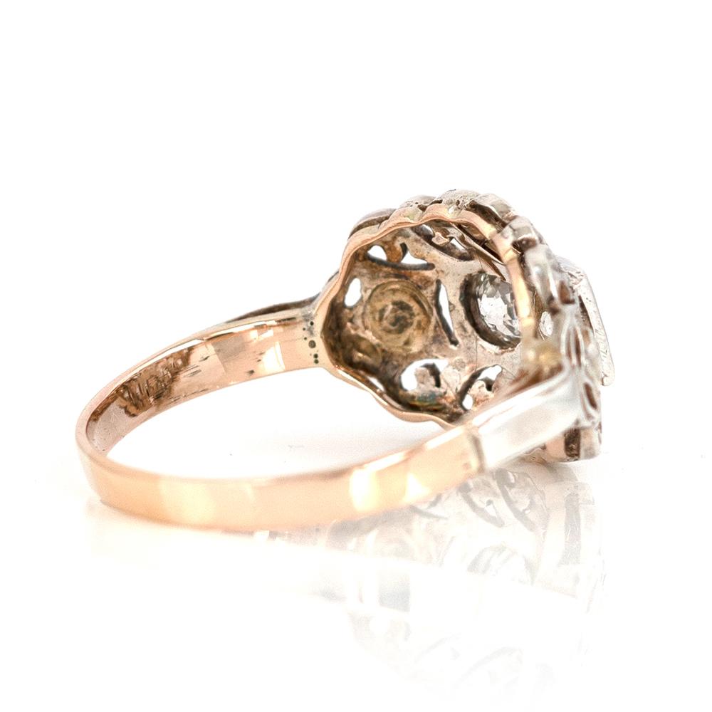 Antique Victorian 0.70 Carat Diamond 14 Carat Gold Ring For Sale 3