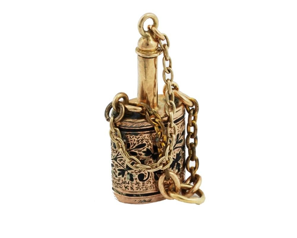 Antique breloque de flacon de parfum victorienne en or 10 carats émaillé Bon état - En vente à New York, NY