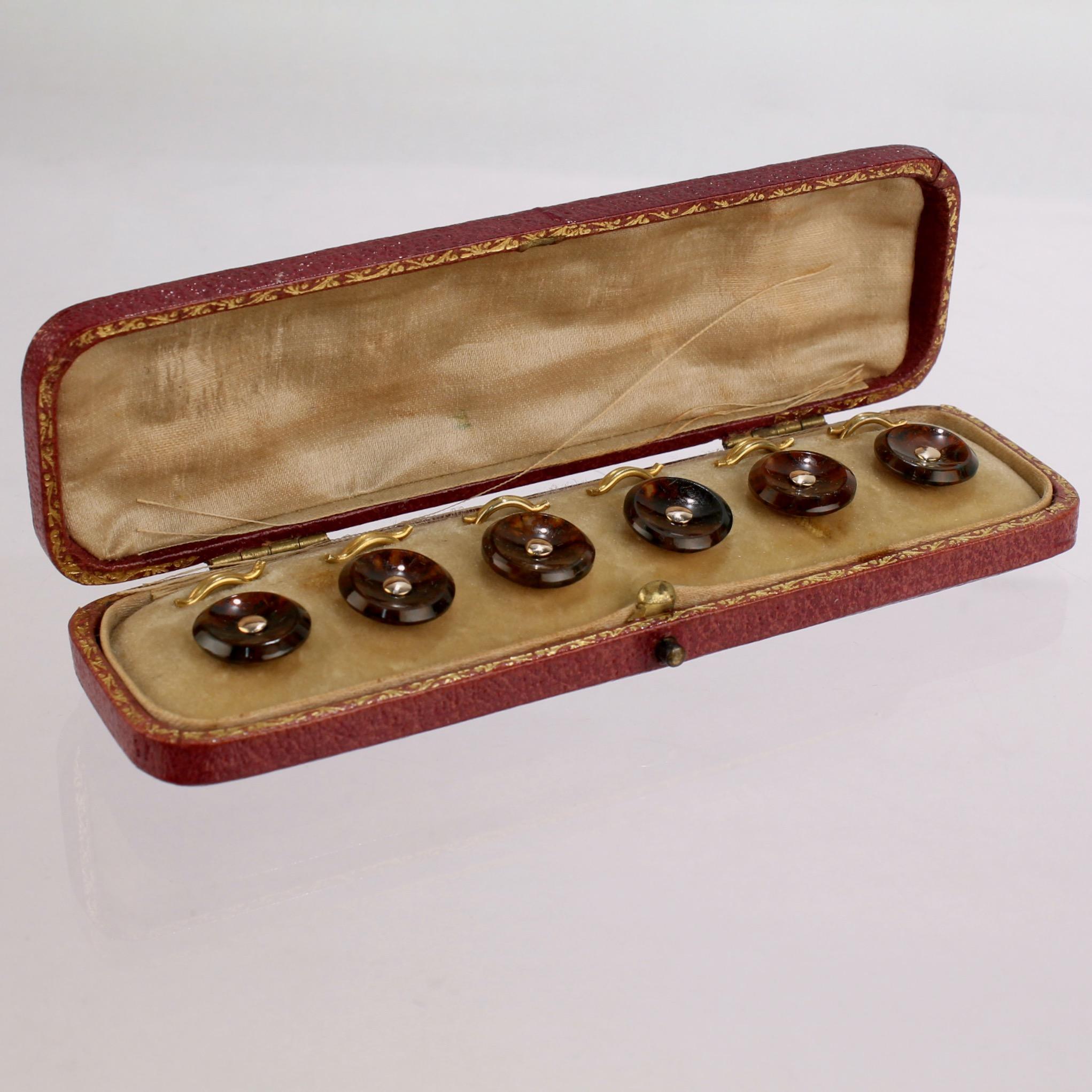Women's or Men's Victorian 10 Karat Gold and Red Moss Agate Shirt Button Set and Original Box For Sale
