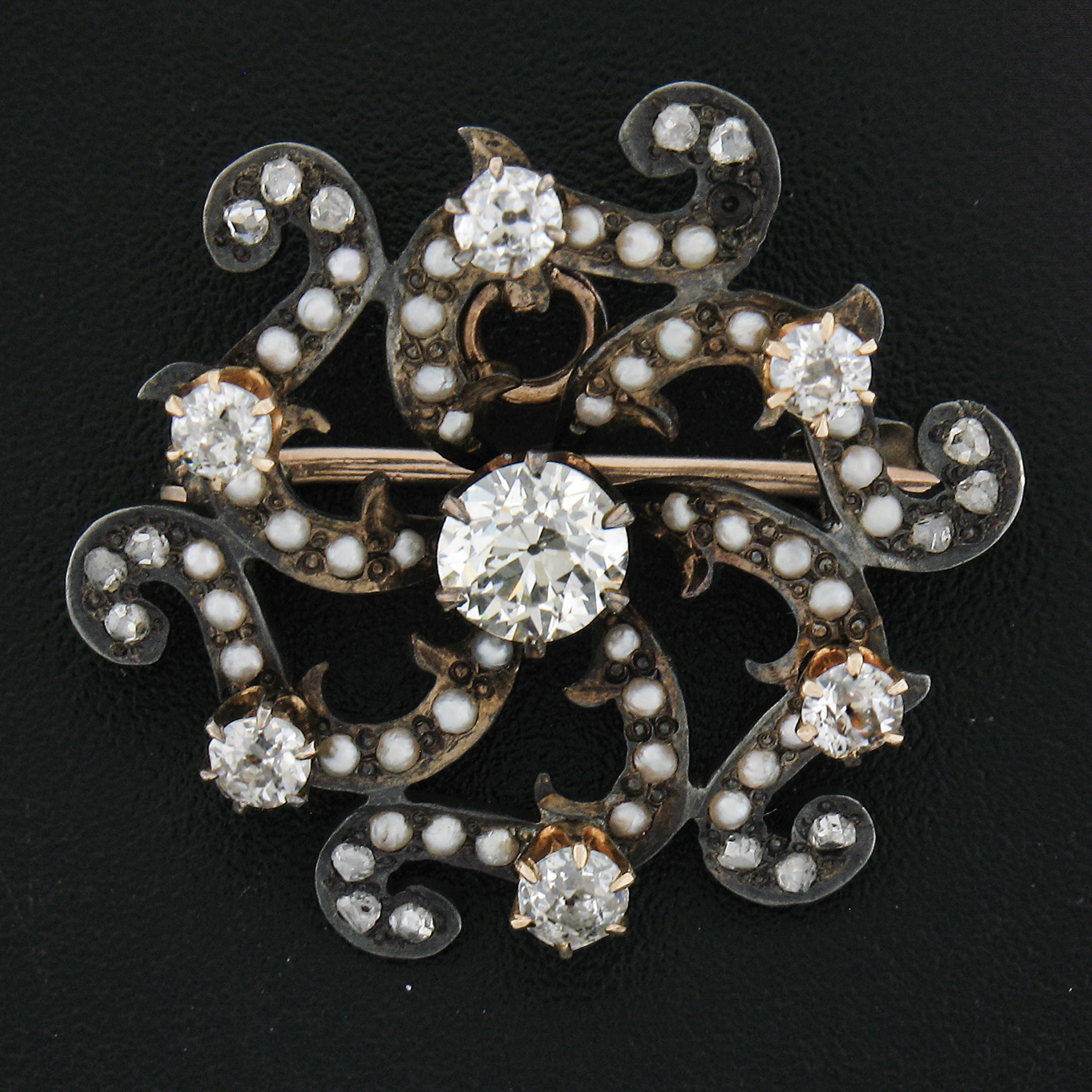 --Stone(s):--
(1) Natural Genuine Diamond - Old European Cut - Prong Set - SI1 Clarity - J/K Color - 0.62ct (approx.)
(6) Natural Genuine Diamonds - Old European Cut - Prong Set - VS2-I2 Clarity - I/K Color - 0.60ctw (approx.)
(17) Natural Genuine