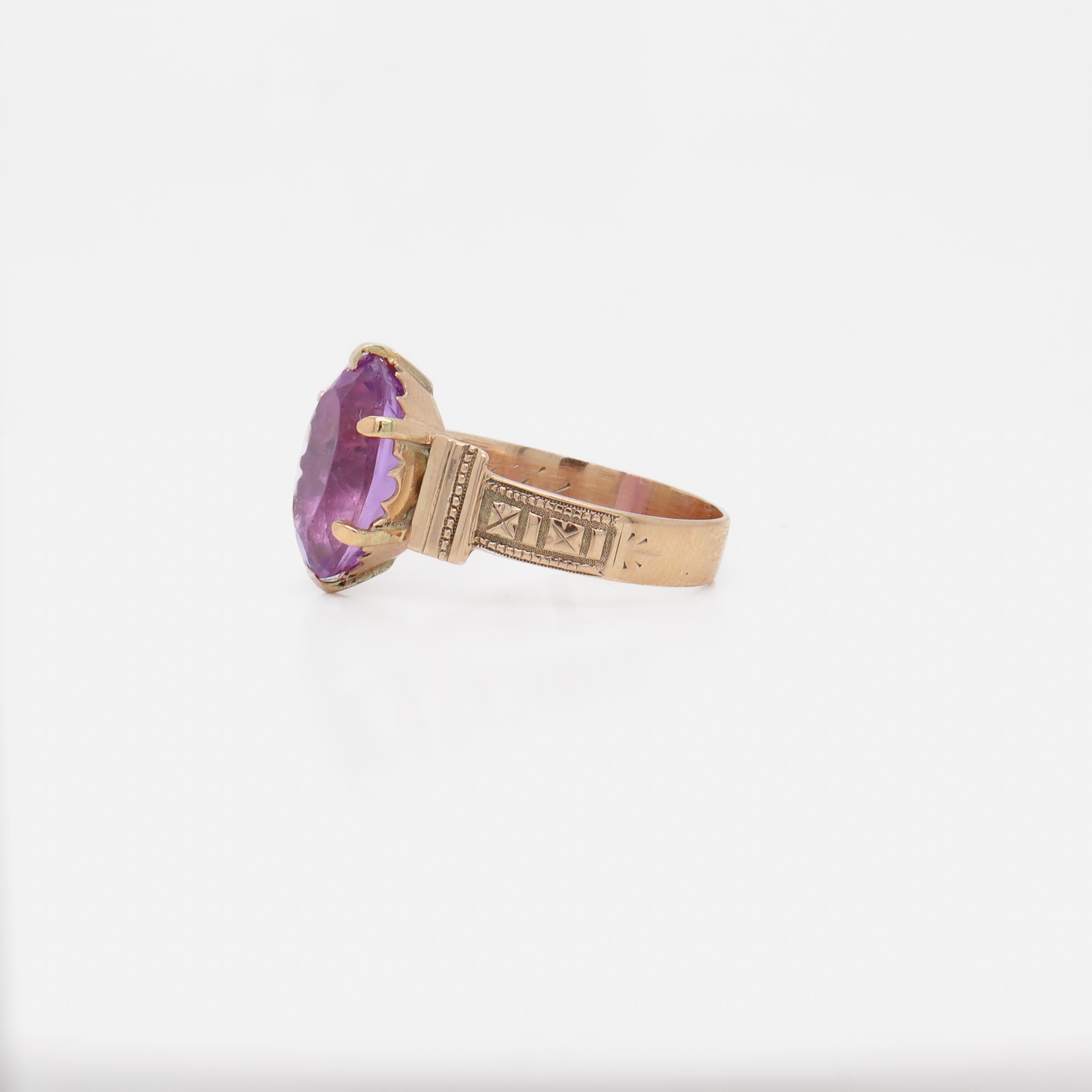 Anillo victoriano antiguo de oro de 10 quilates y amatista de talla ovalada 1