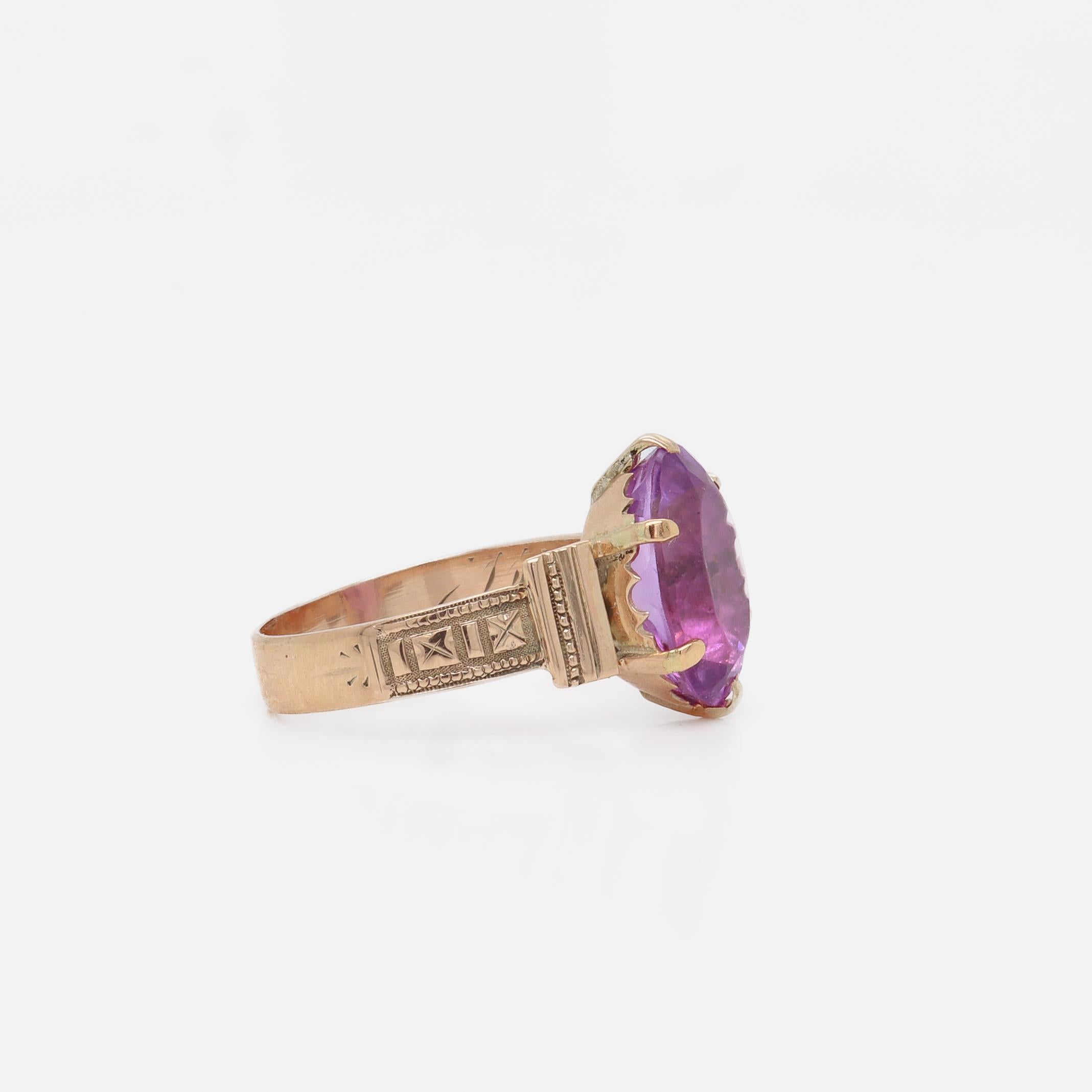 Anillo victoriano antiguo de oro de 10 quilates y amatista de talla ovalada 3