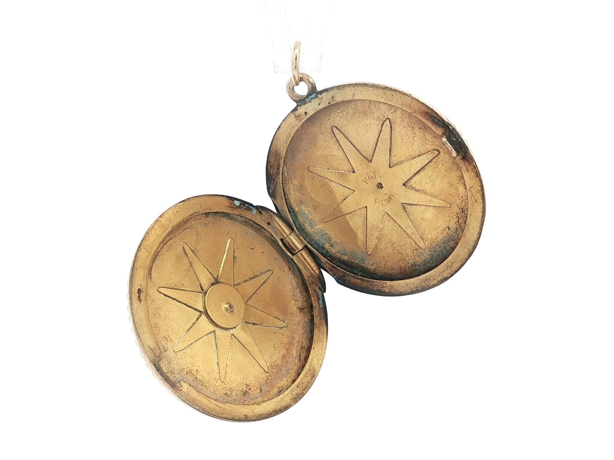 Antique Victorian 10k Gold Old Mine Diamond Monogramed Circle Locket Pendant For Sale 2