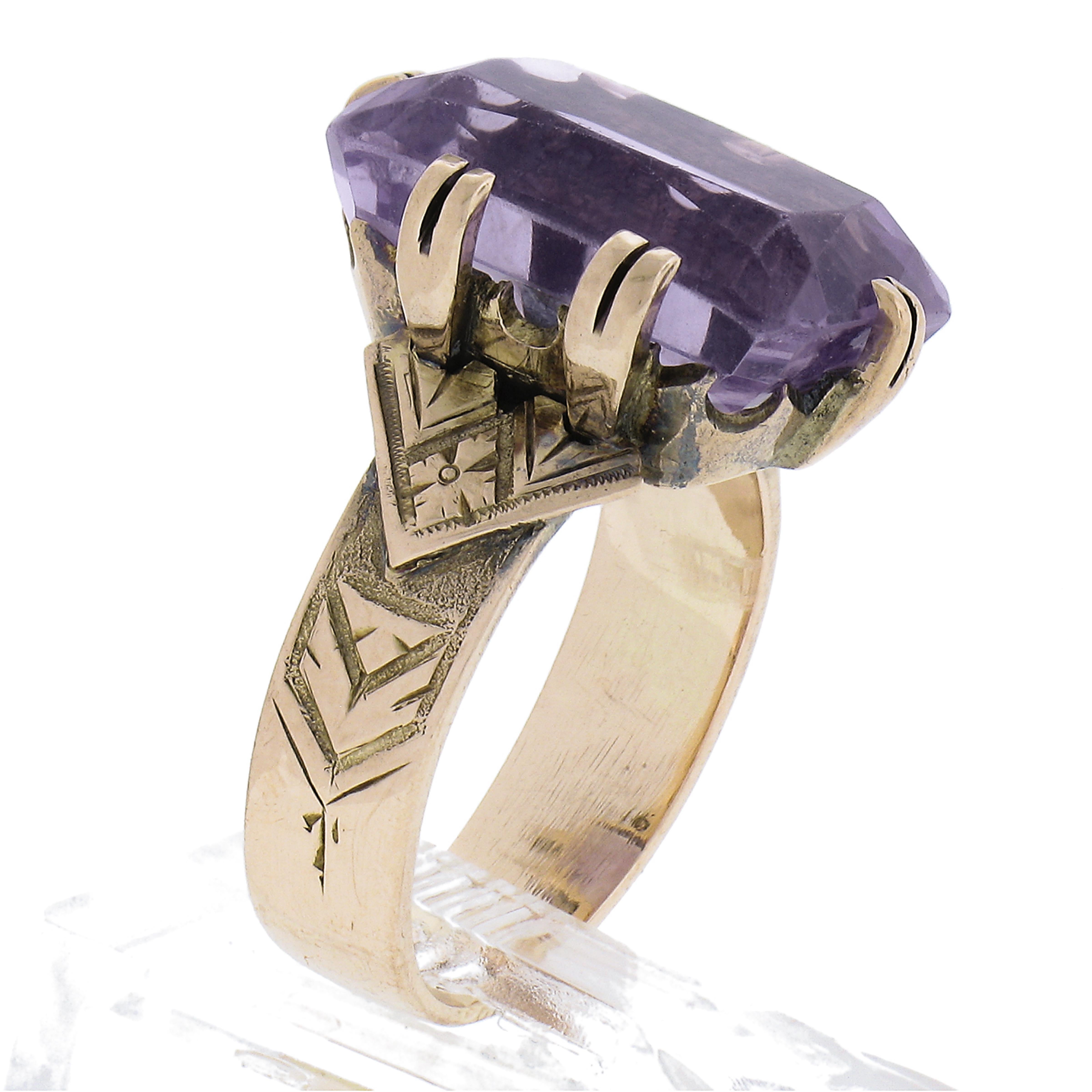 Antique Victorian 10K Gold Rectangular Cut Amethyst Solitaire Engraved Ring For Sale 4
