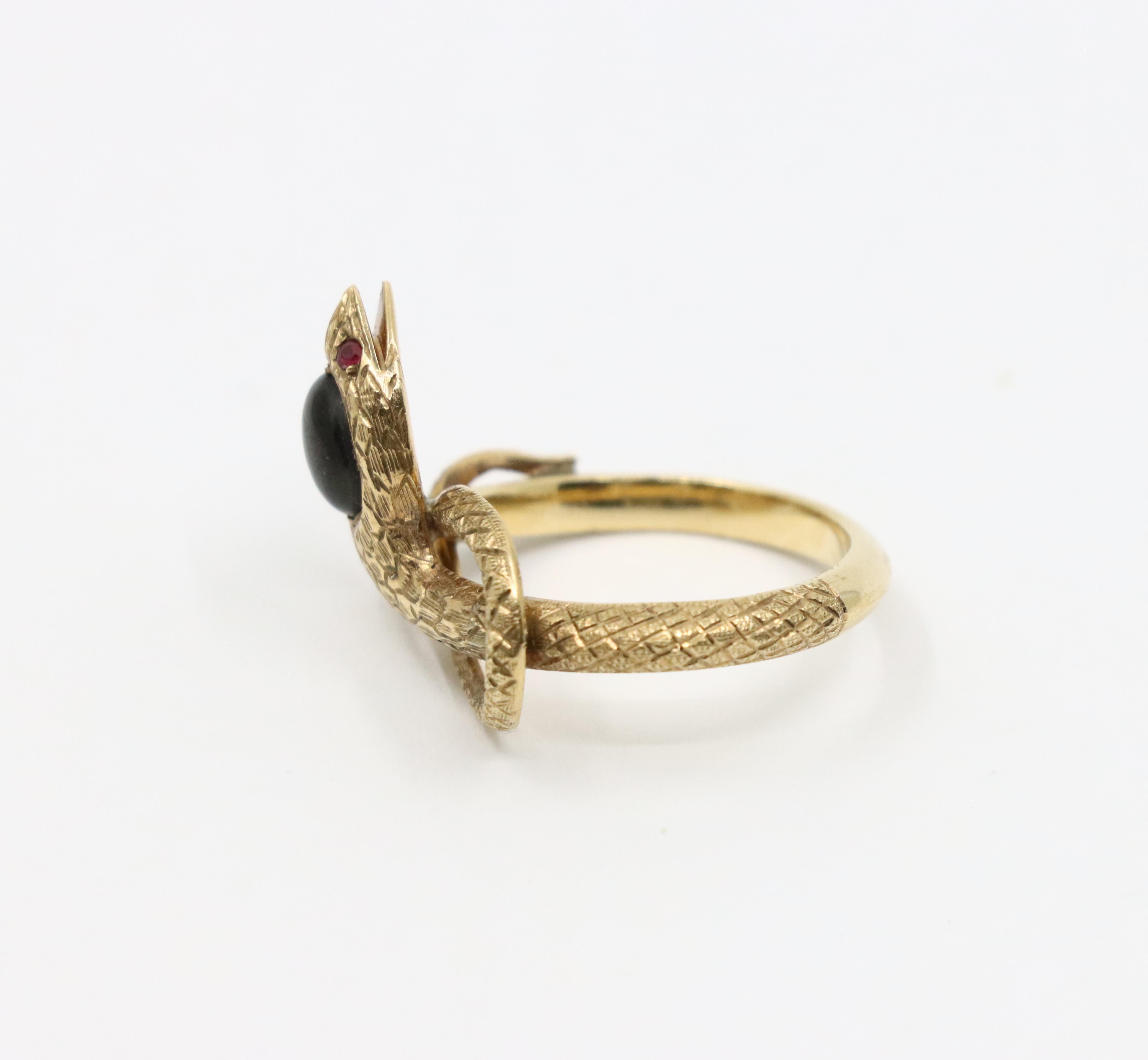 Women's Antique Victorian 10K Gold Star Sapphire Snake Ring For Sale