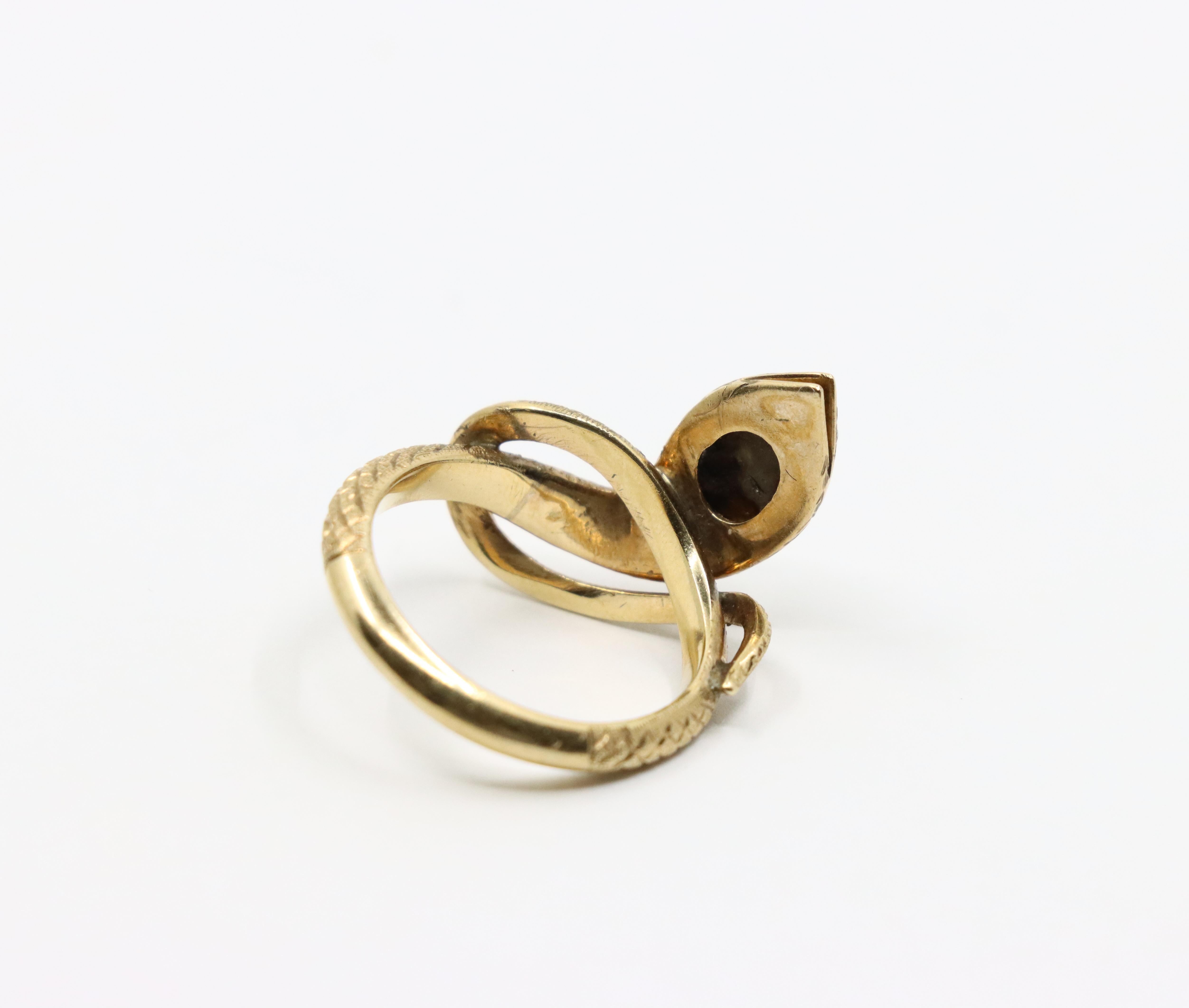 Antique Victorian 10K Gold Star Sapphire Snake Ring For Sale 3