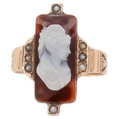Anello antico vittoriano in oro rosa 10K e agata intagliata con cammeo