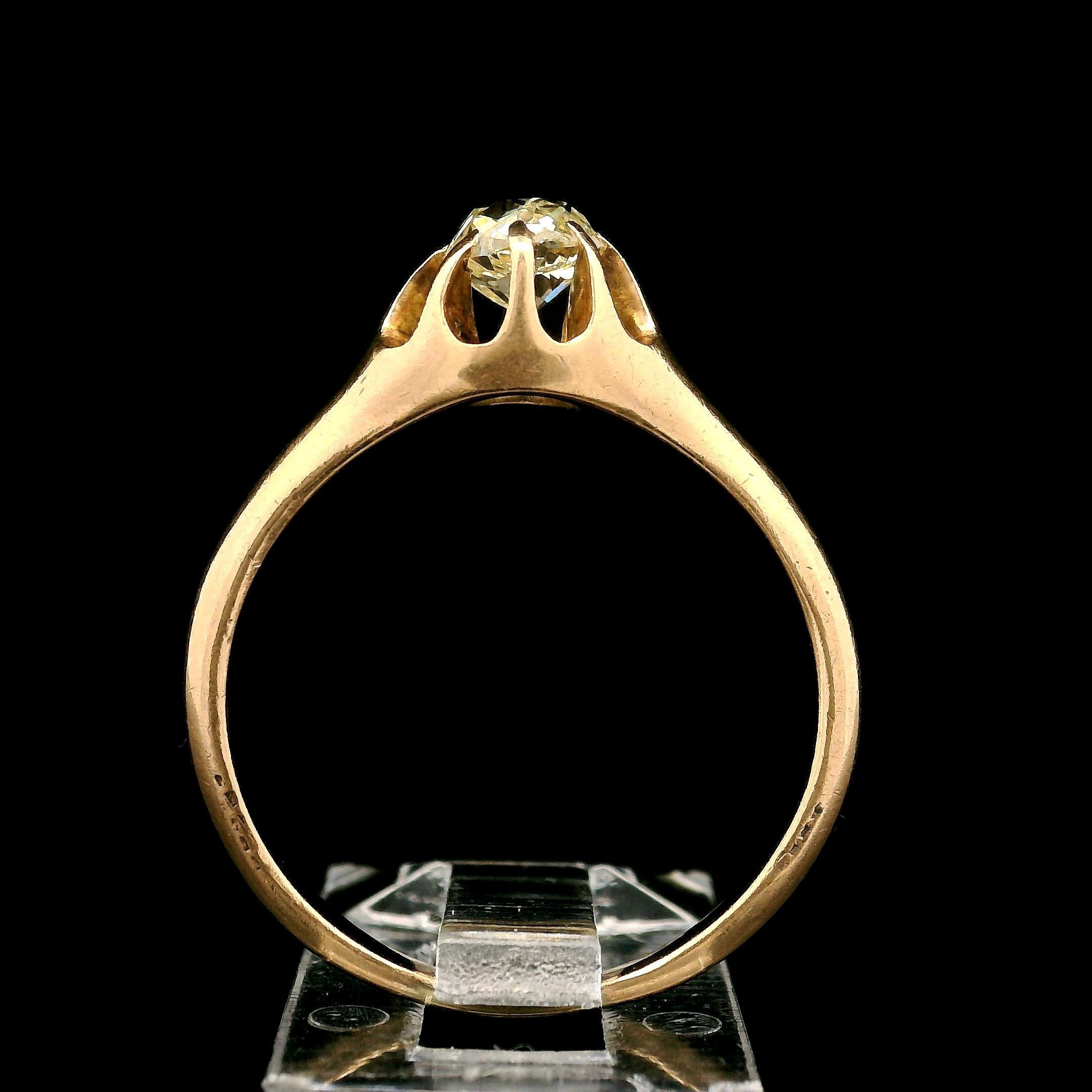 Antiker viktorianischer Solitär-Ring aus 10 Karat Gelbgold mit 0,52 Karat Diamant im alten Minenschliff im Angebot 4