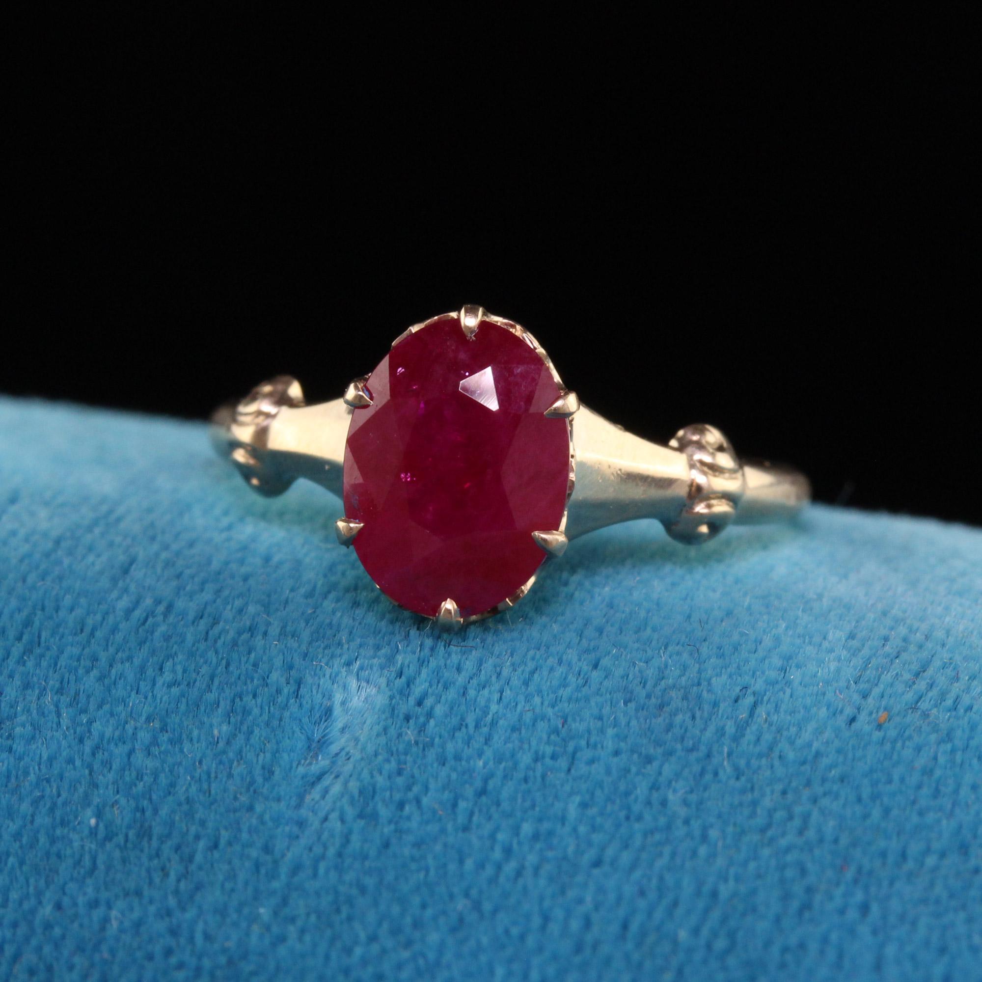 Beautiful Antique Victorian 10K Yellow Gold Burmese Ruby Engagement Ring. This beautiful ring is crafted in 10k yellow gold. The center holds a red burmese ruby and is set in a classic Victorian mounting. The ring is in good condition.

Item