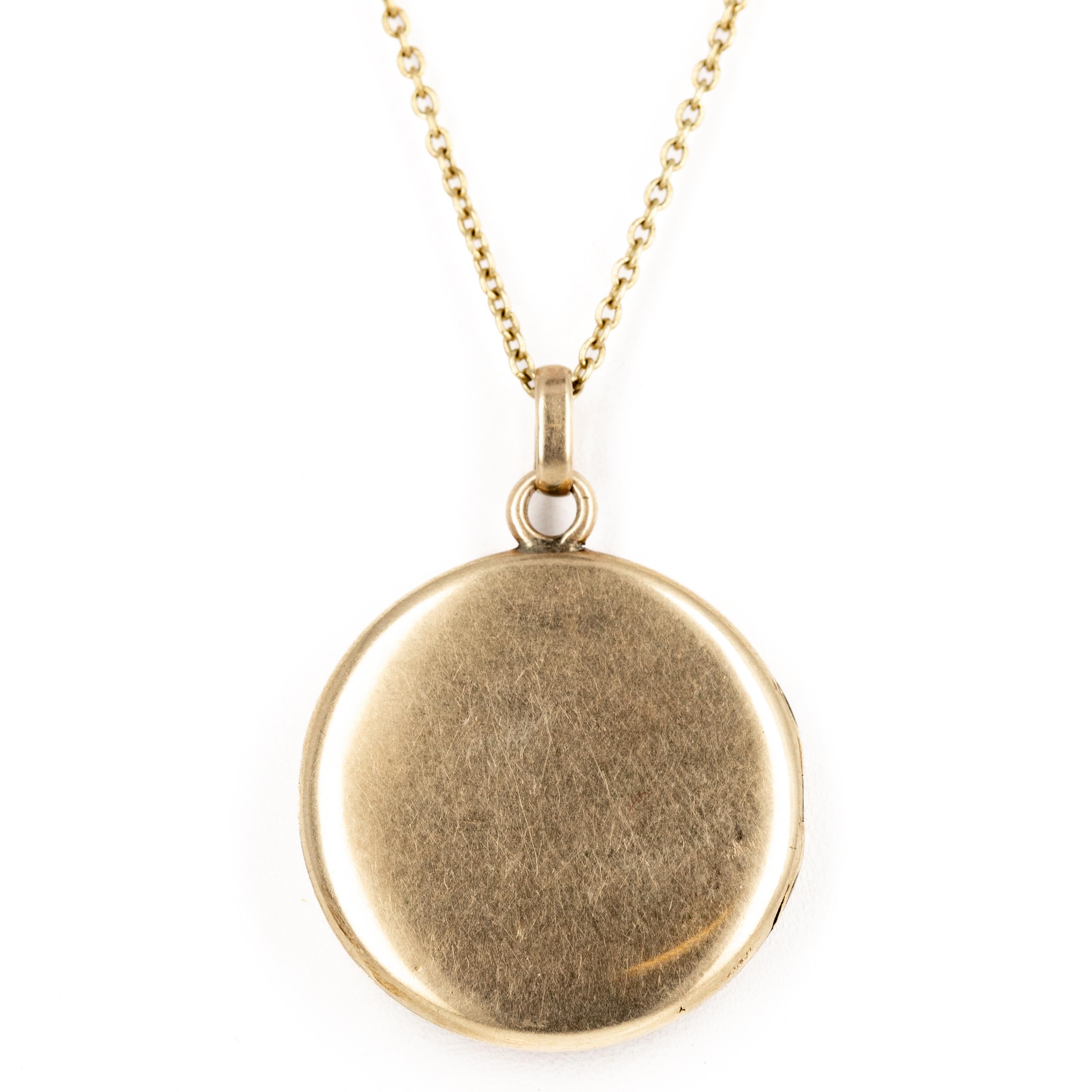 Antique Victorian 10K Yellow Gold Diamond Dog Trio Locket Necklace Excellent état - En vente à Cape May, NJ